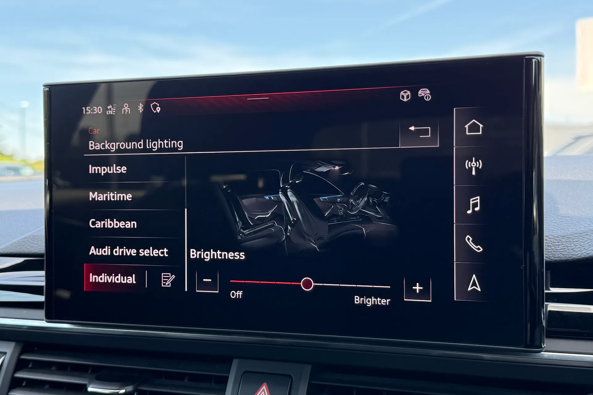 Audi A4 thumbnail image number 14