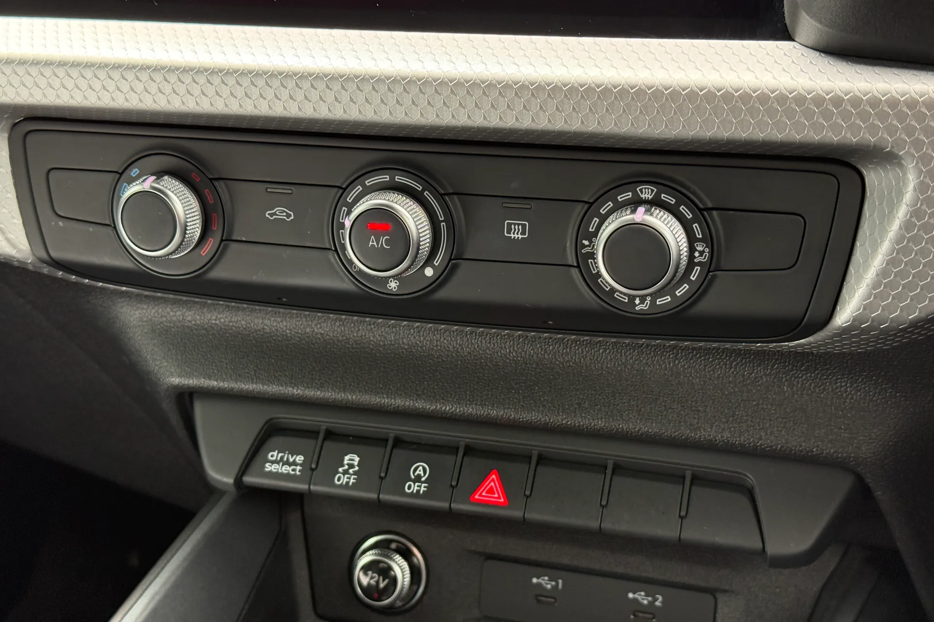 Audi A1 thumbnail image number 12
