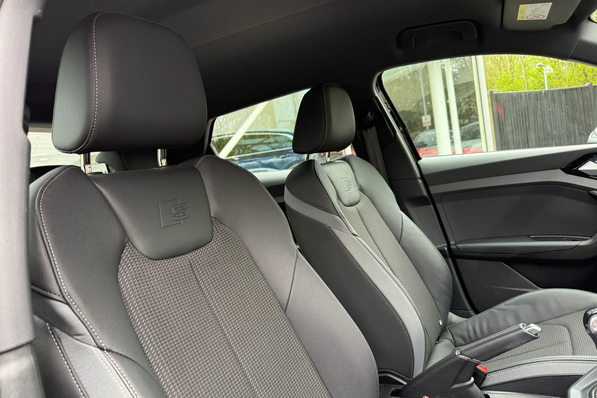 Audi A1 thumbnail image number 25