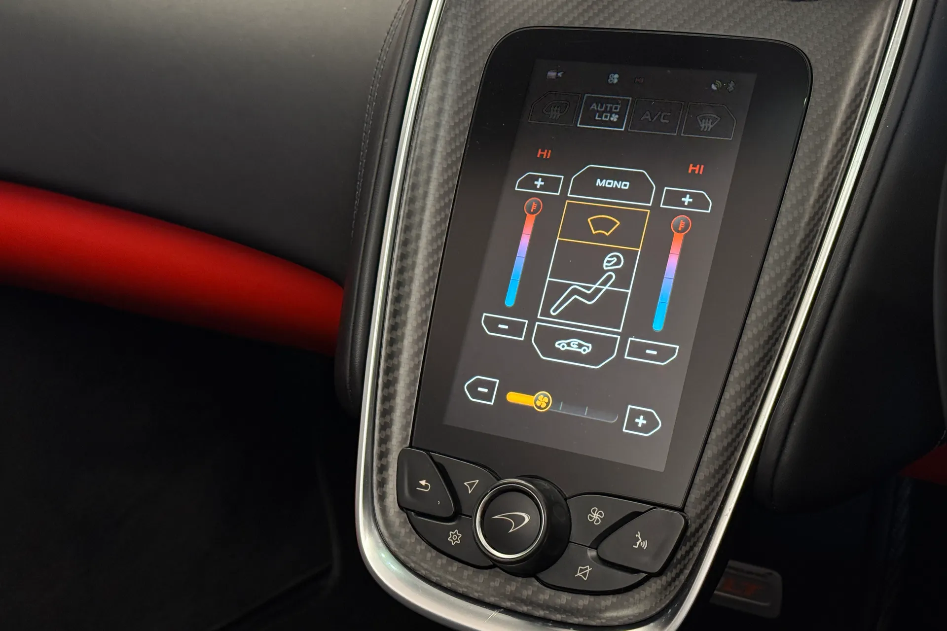 McLaren 600LT thumbnail image number 32