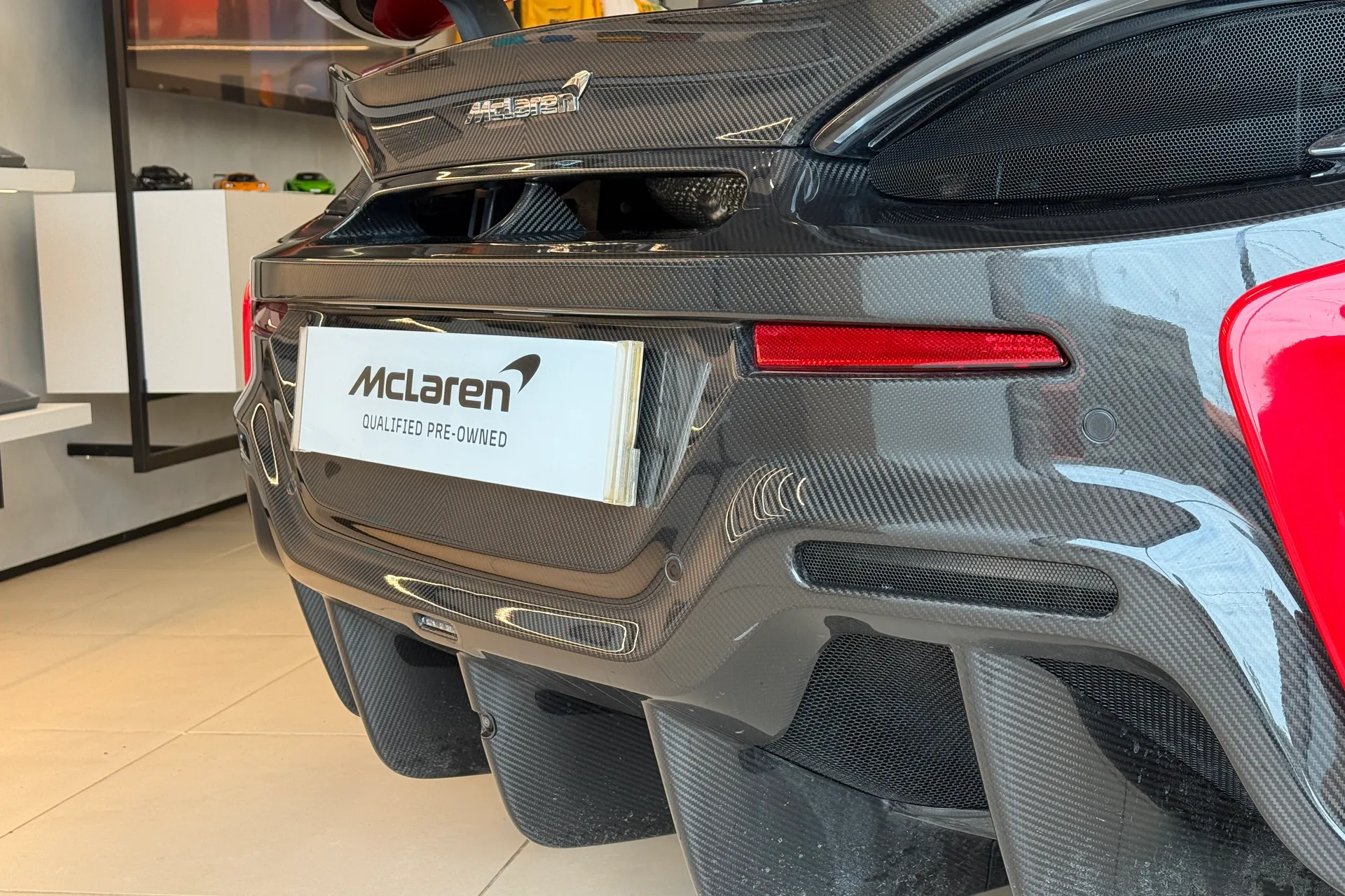 McLaren 600LT thumbnail image number 9