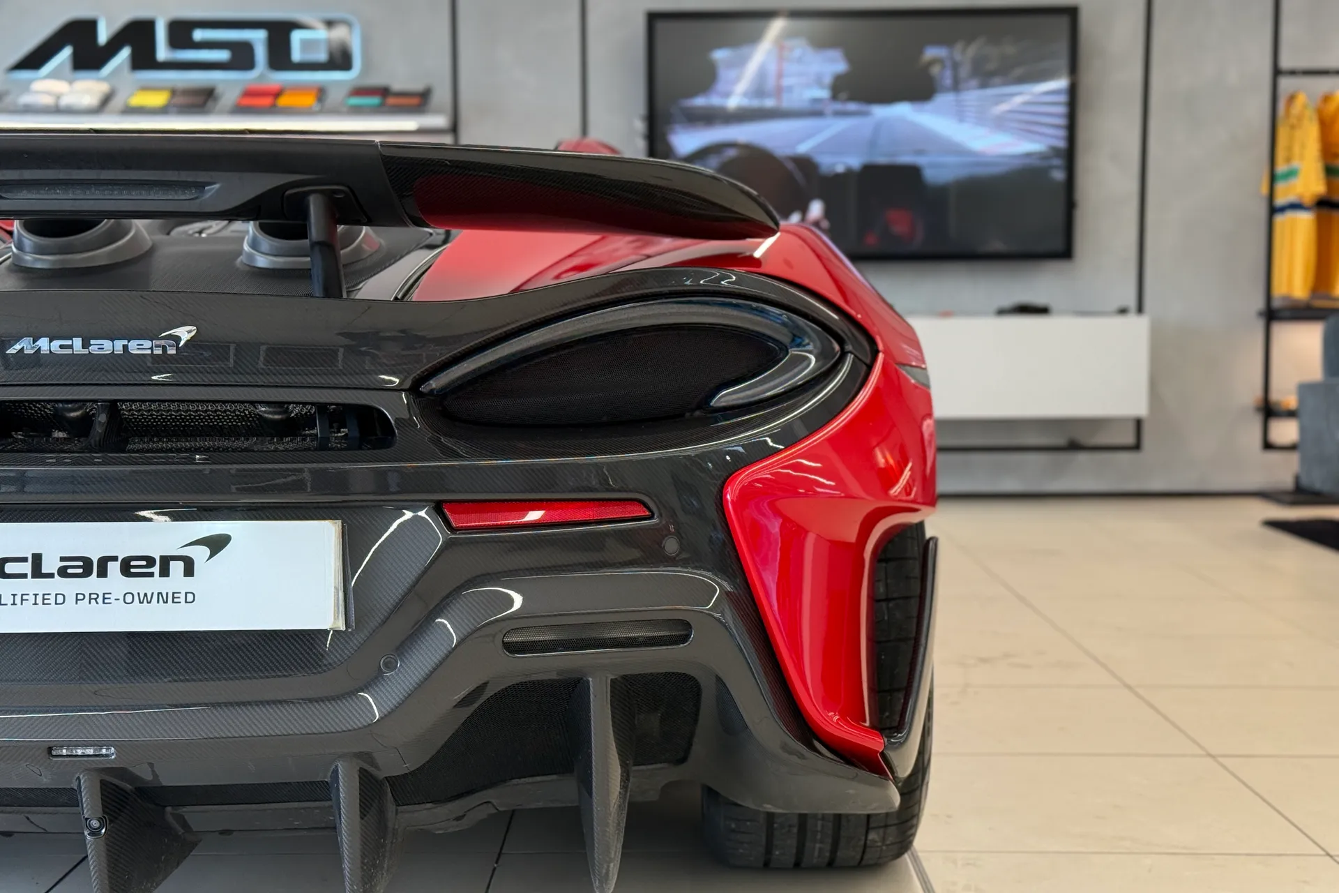 McLaren 600LT thumbnail image number 48