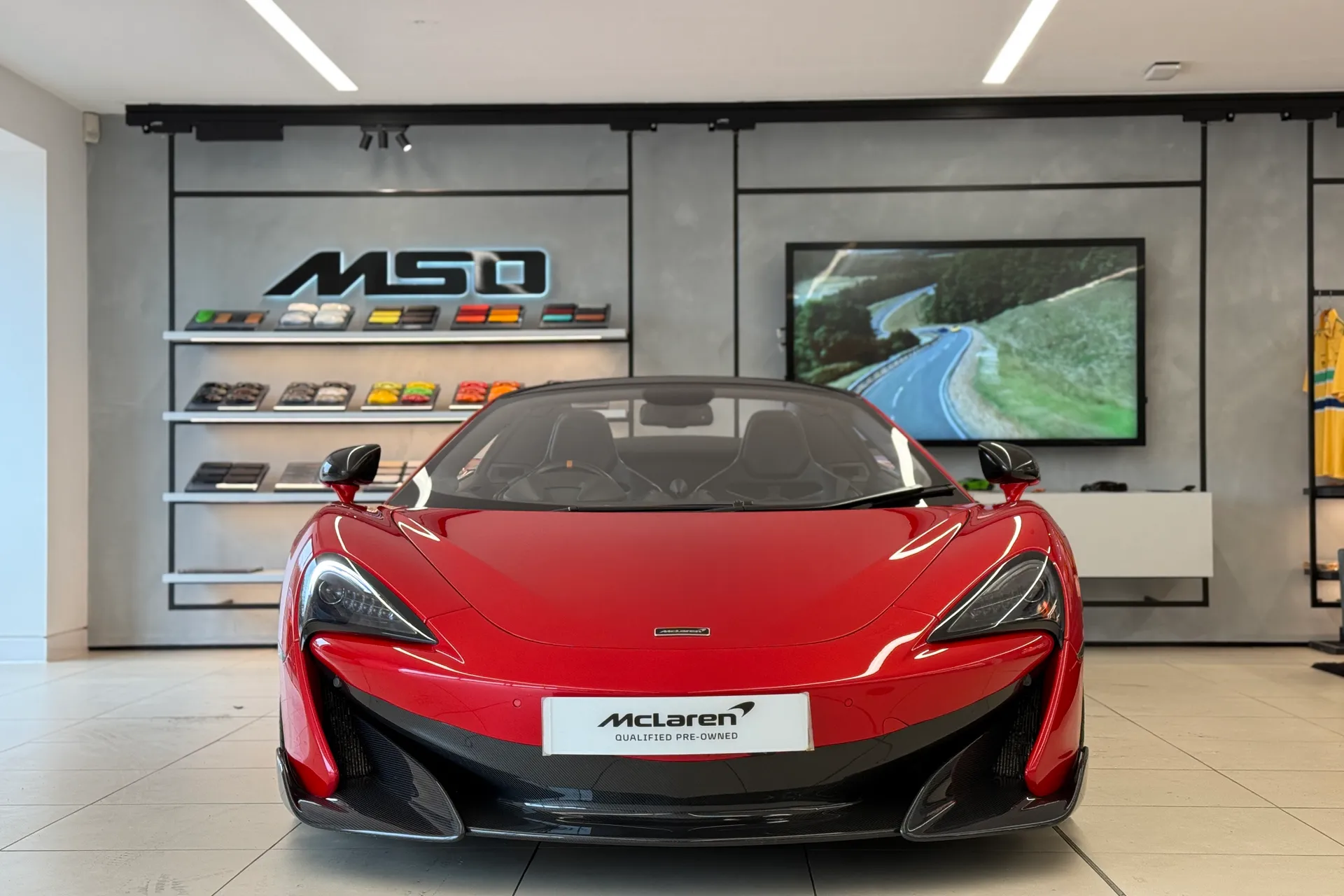 McLaren 600LT thumbnail image number 39