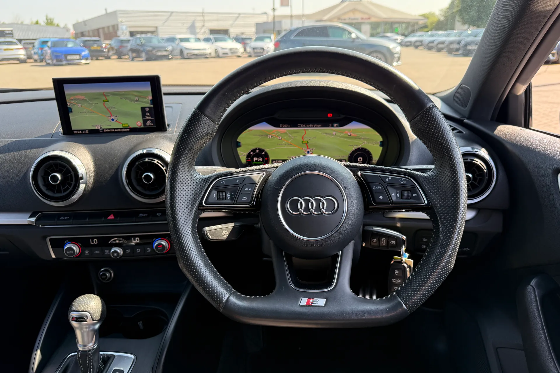 Audi A3 thumbnail image number 6