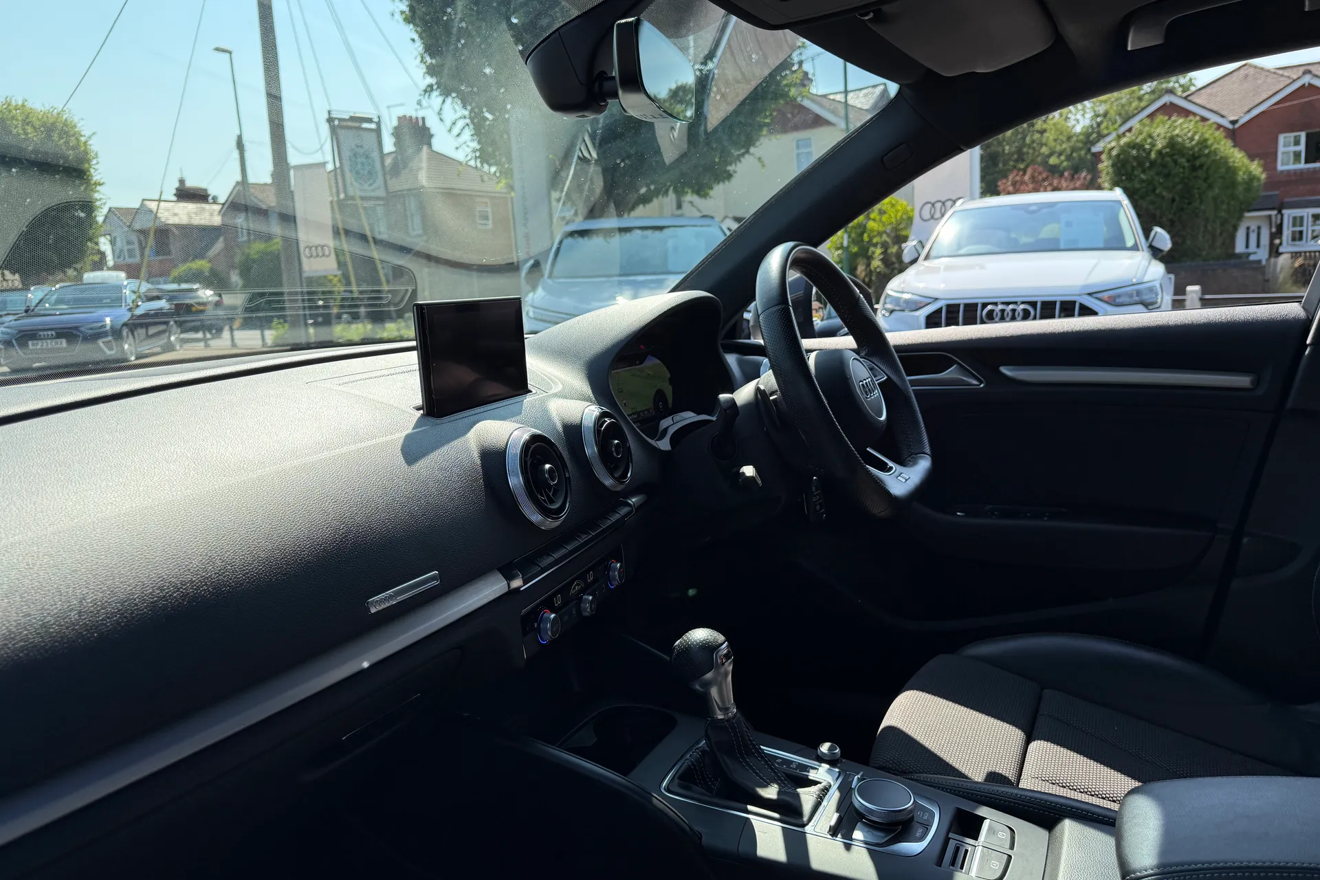 Audi A3 thumbnail image number 24