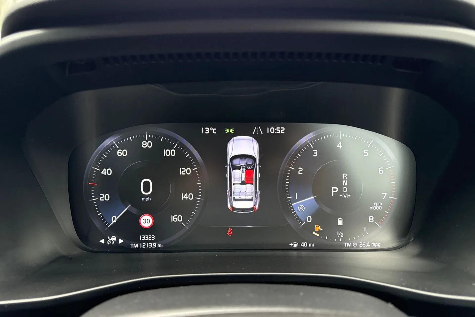 Volvo XC40 thumbnail image number 44