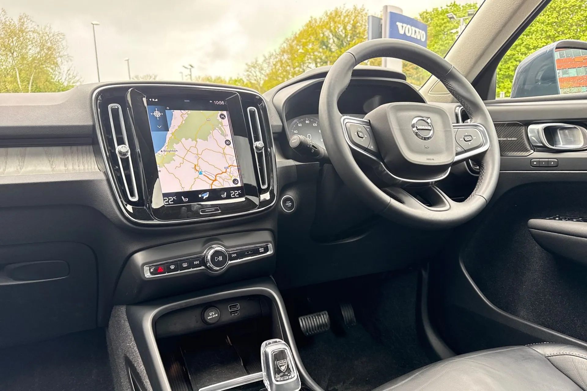 Volvo XC40 thumbnail image number 35