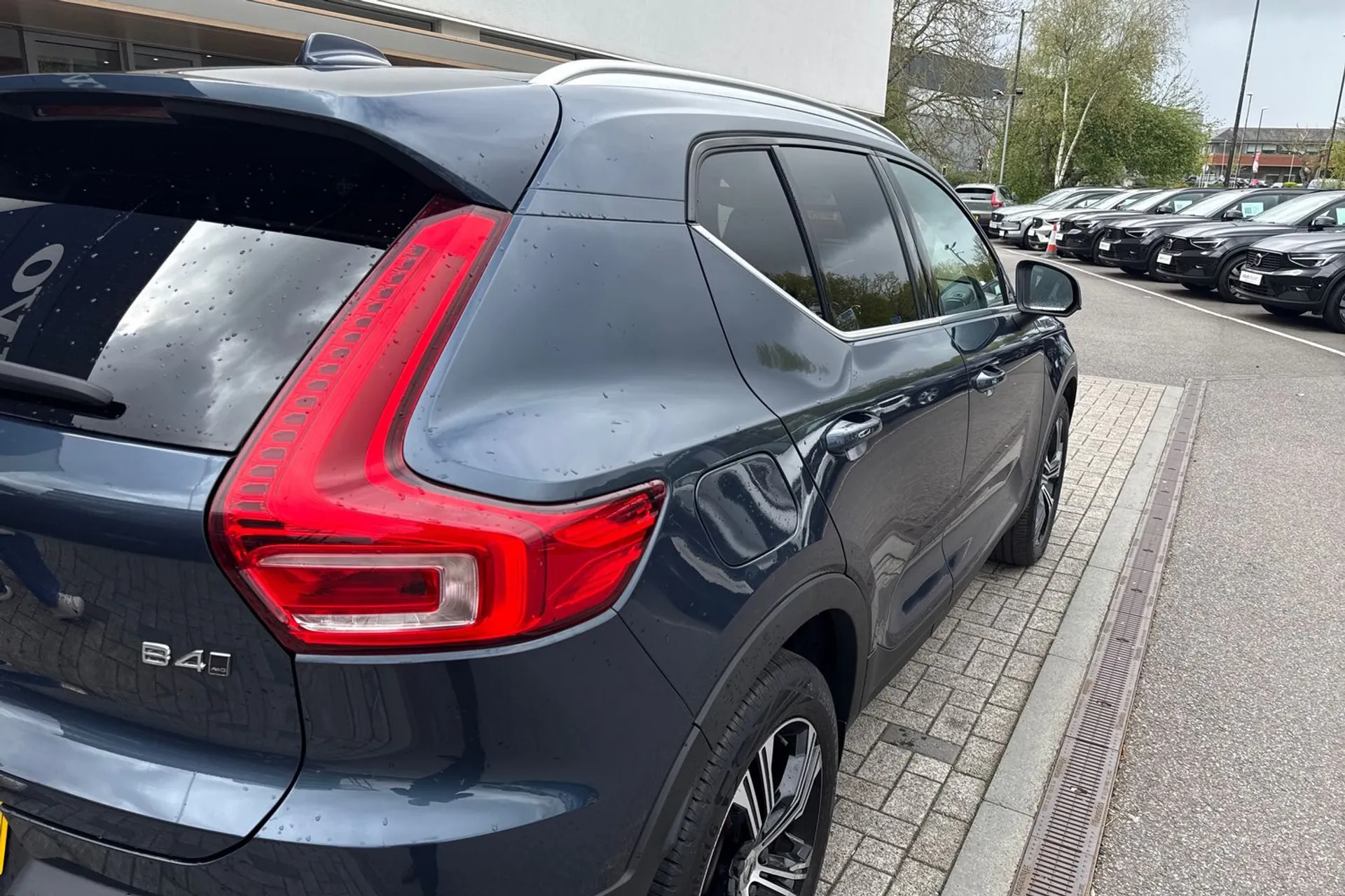 Volvo XC40 thumbnail image number 15