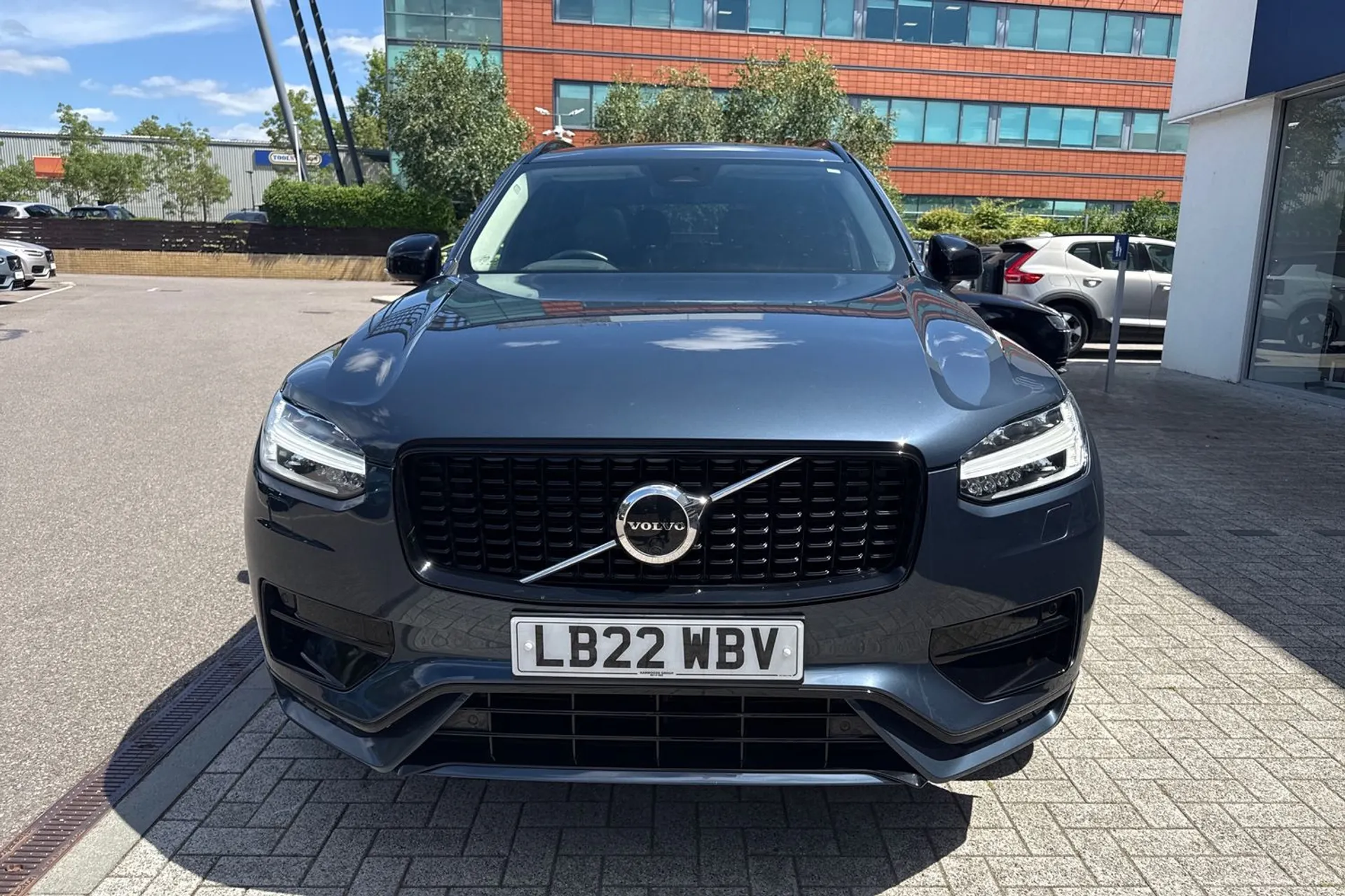 Volvo XC90 thumbnail image number 17