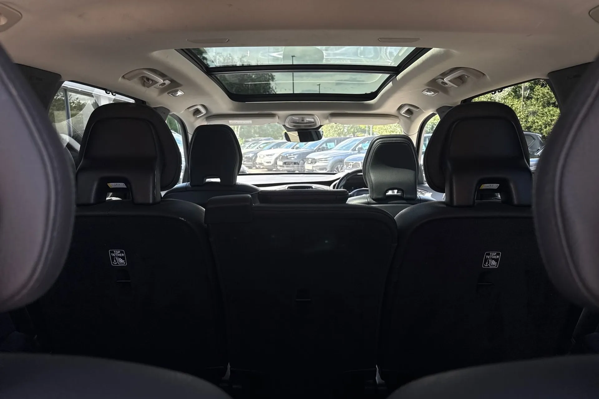 Volvo XC90 thumbnail image number 26