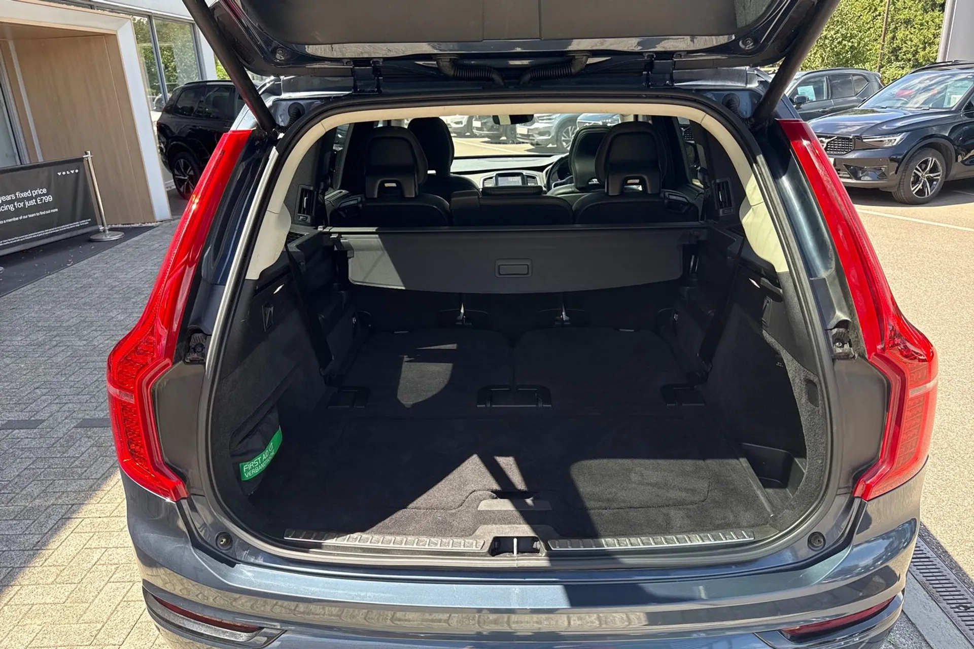 Volvo XC90 thumbnail image number 24