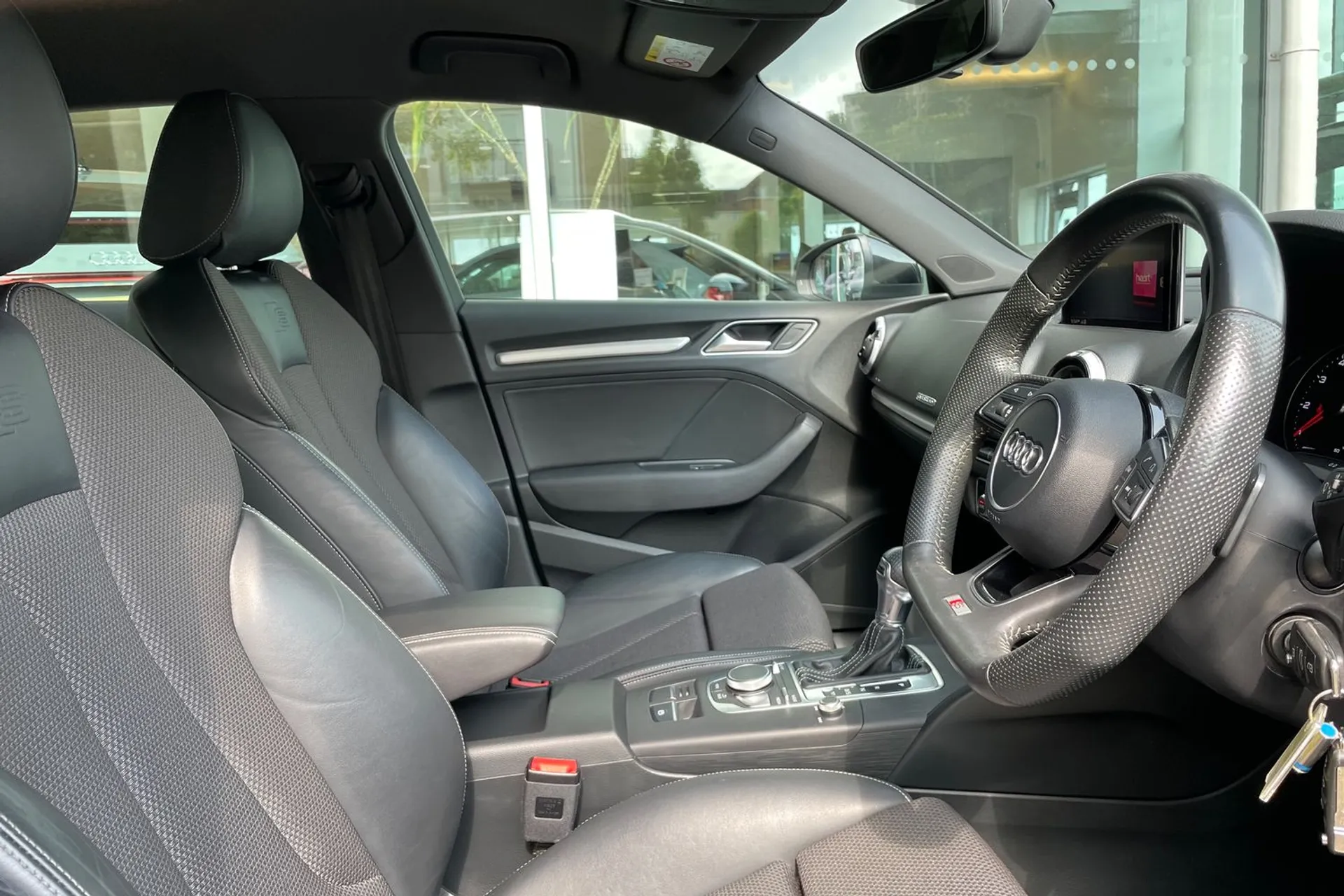 Audi A3 thumbnail image number 24