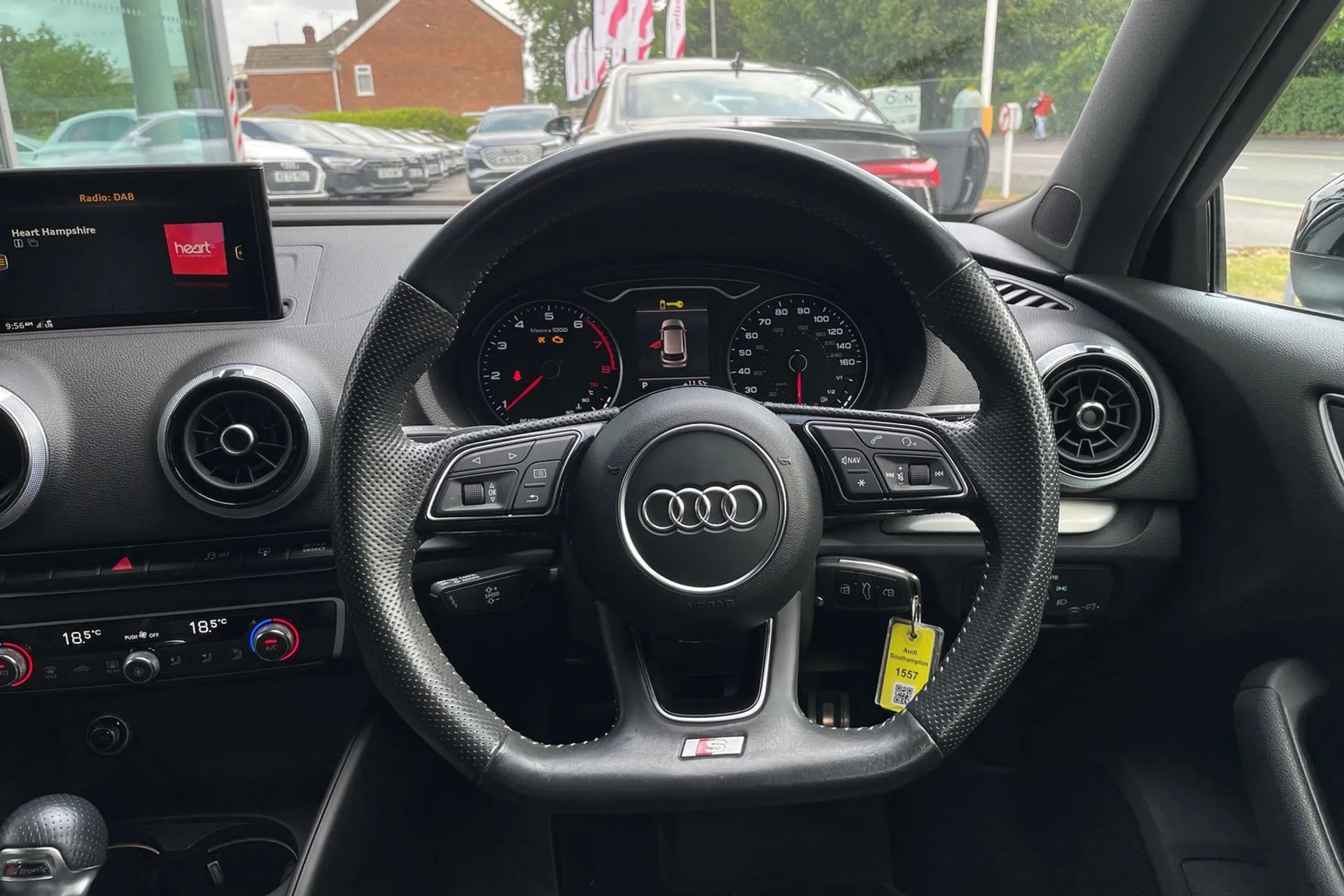 Audi A3 thumbnail image number 33