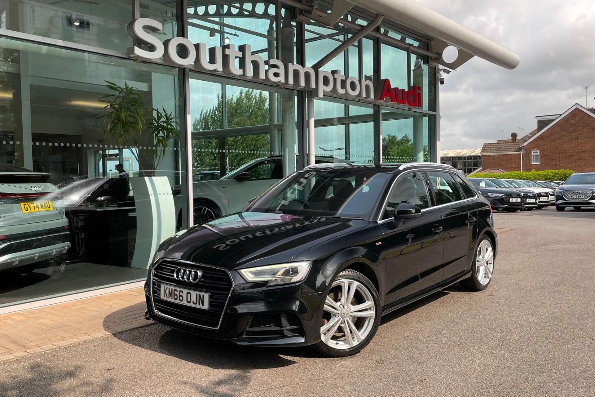 Audi A3 thumbnail image number 9