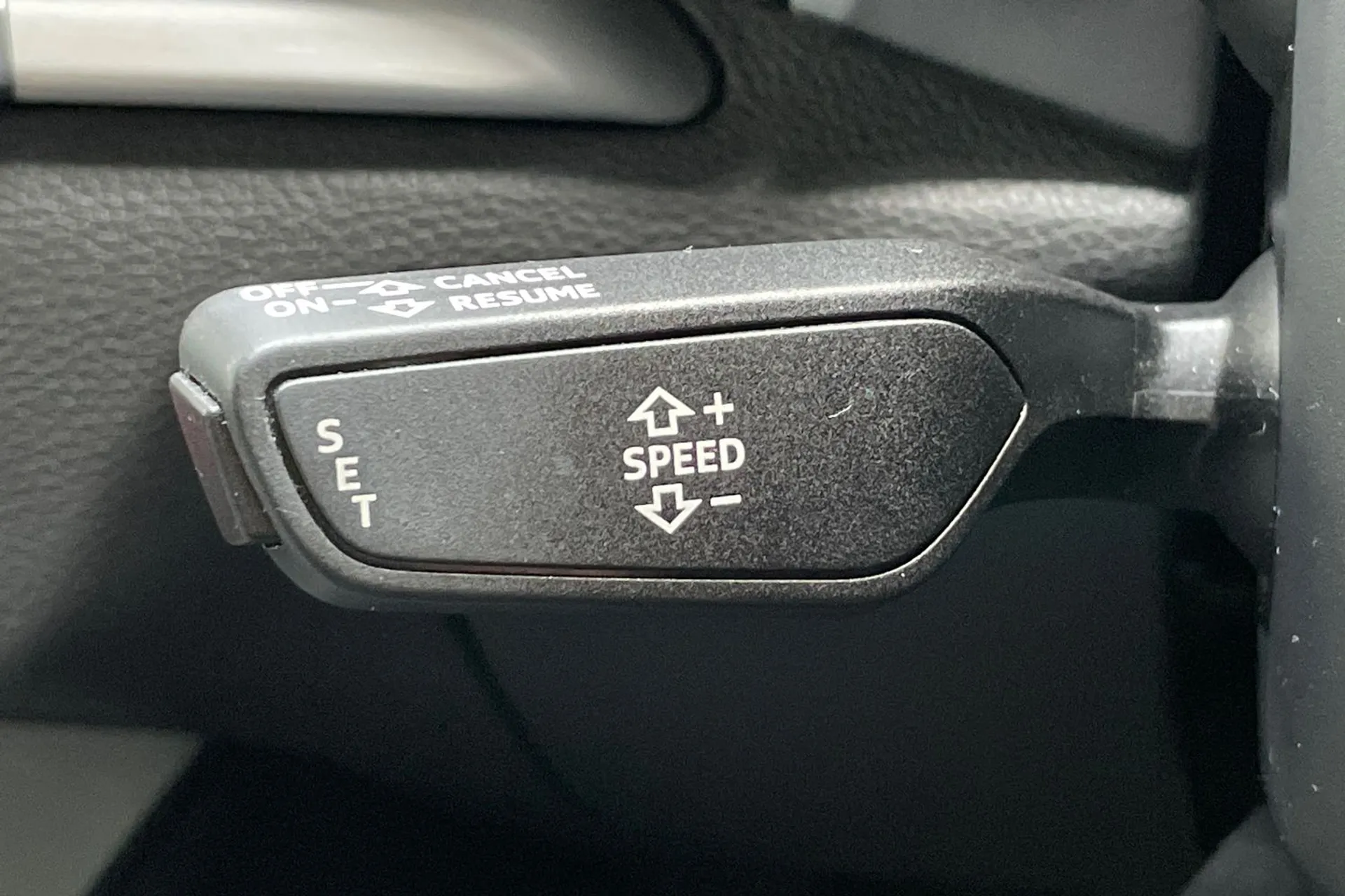 Audi A3 thumbnail image number 37