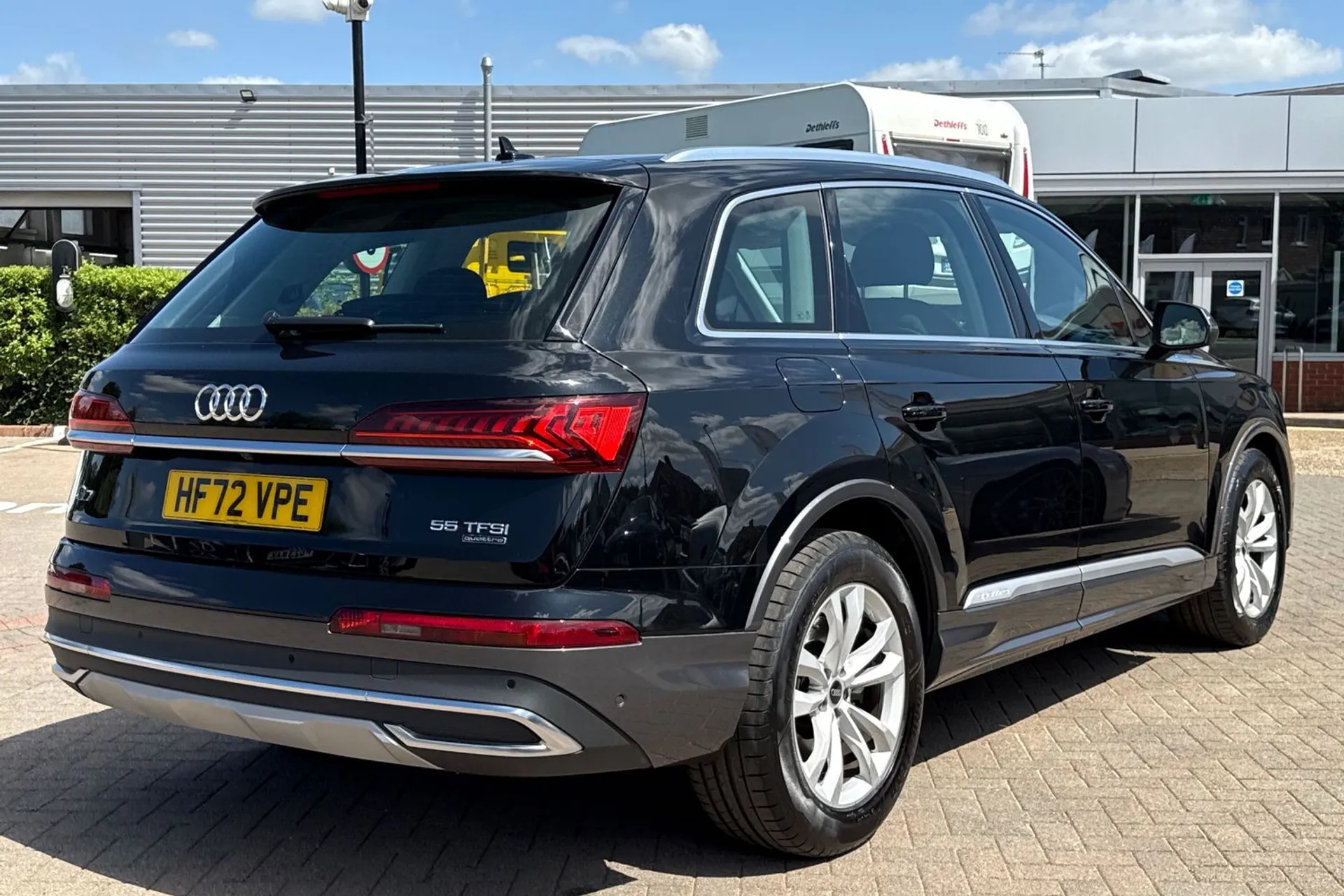 Audi Q7 thumbnail image number 4