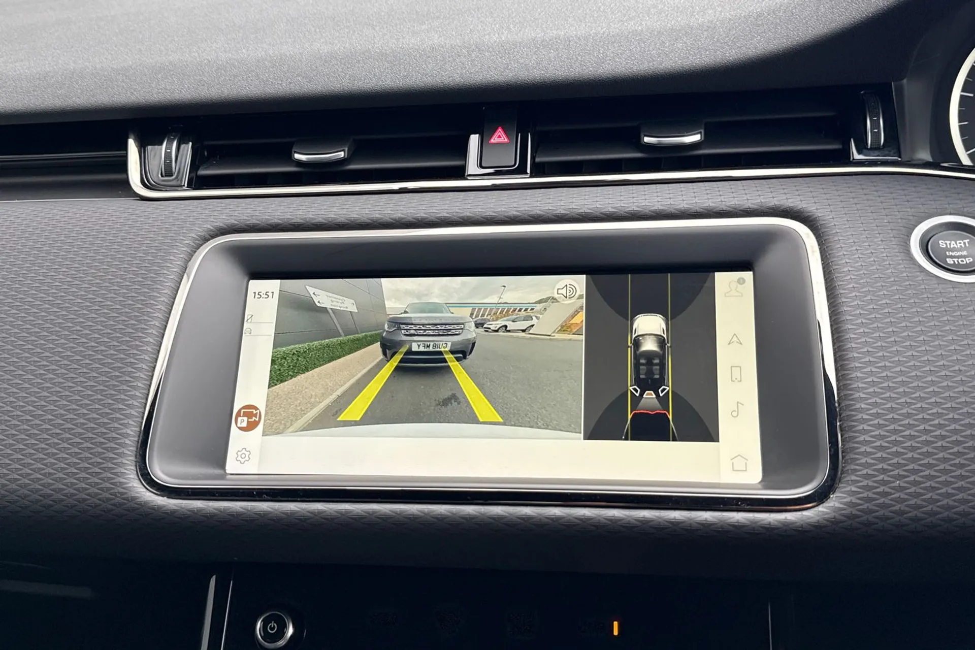 LAND ROVER RANGE ROVER EVOQUE thumbnail image number 4