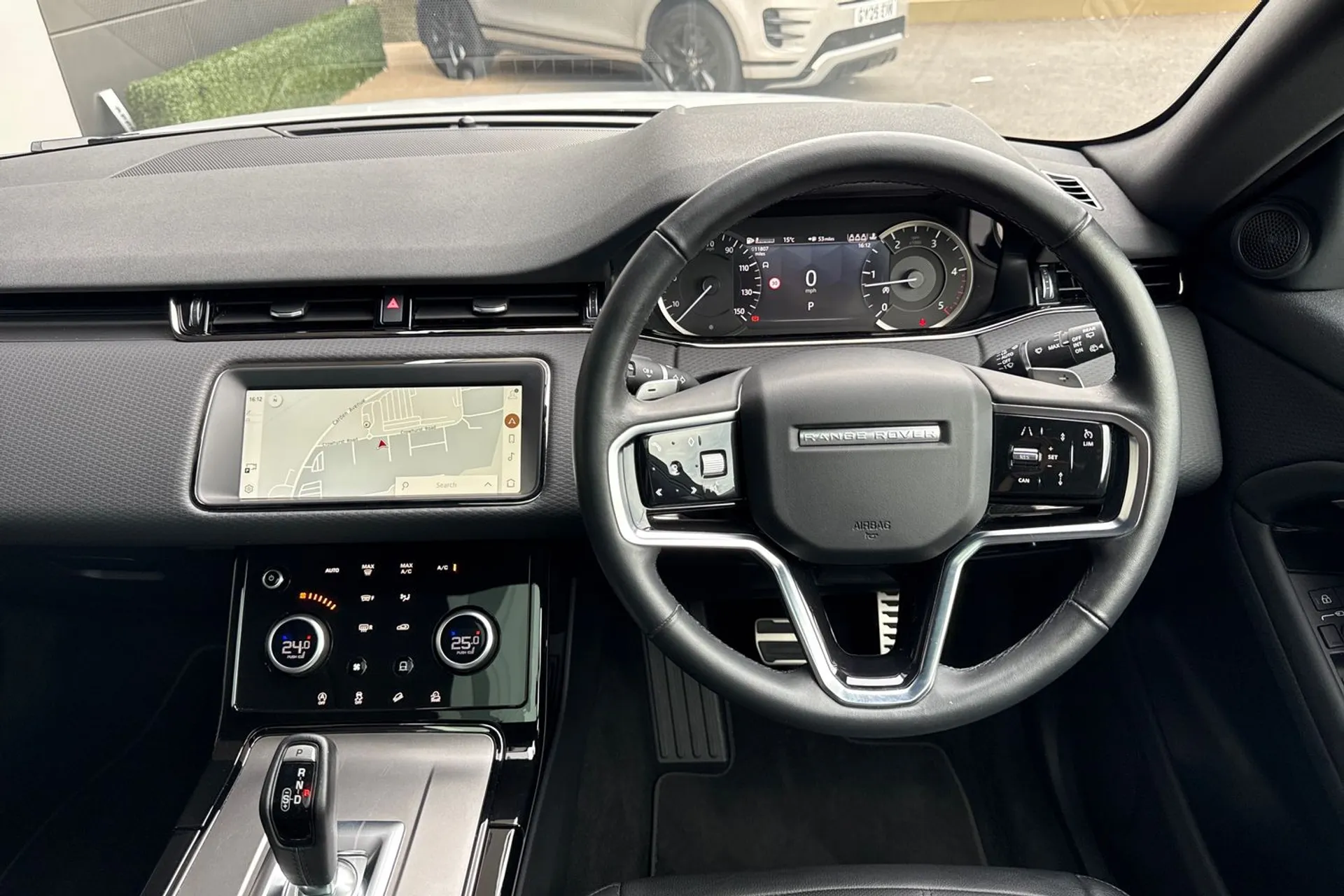 LAND ROVER RANGE ROVER EVOQUE thumbnail image number 24