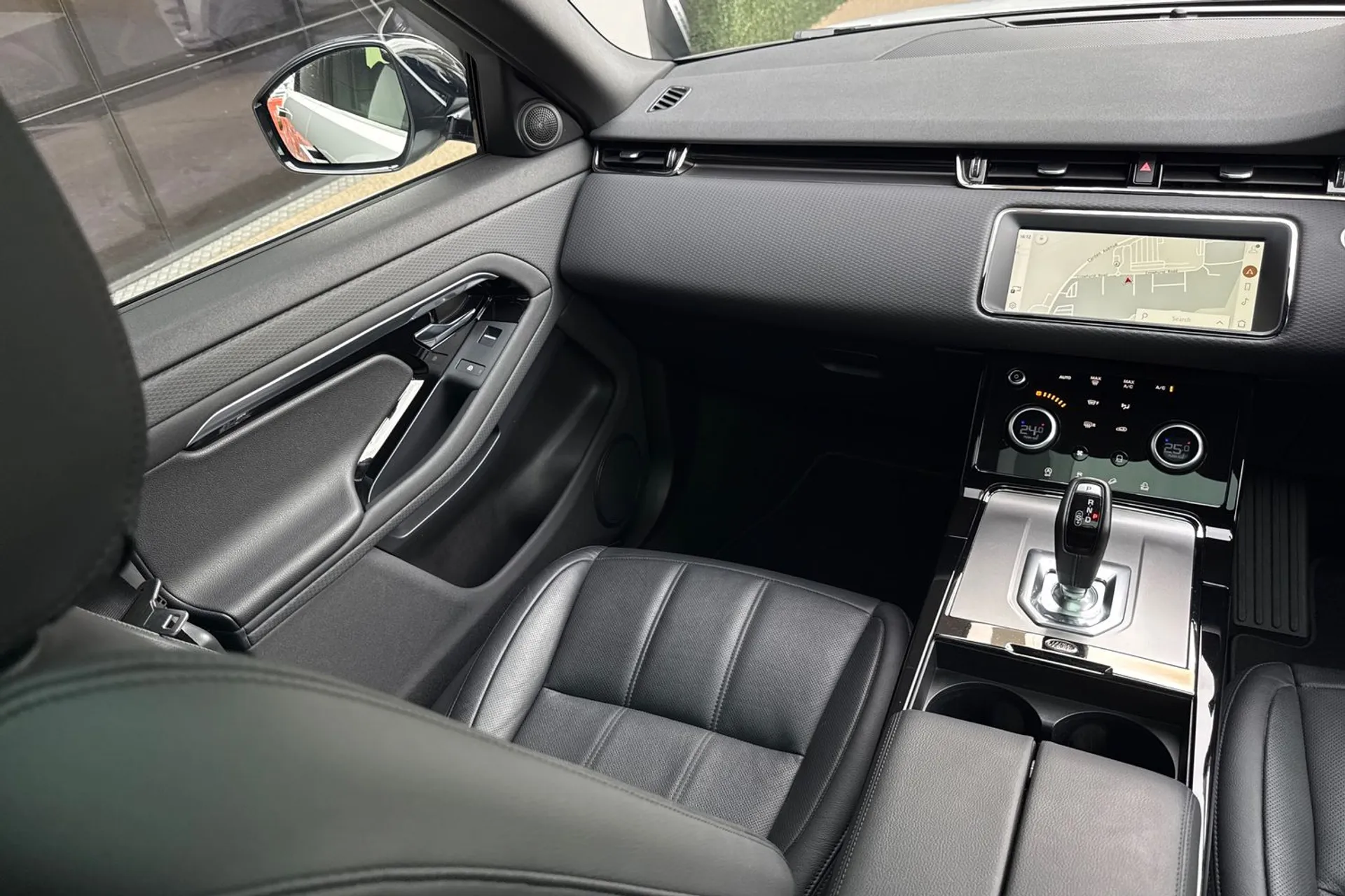 LAND ROVER RANGE ROVER EVOQUE thumbnail image number 42