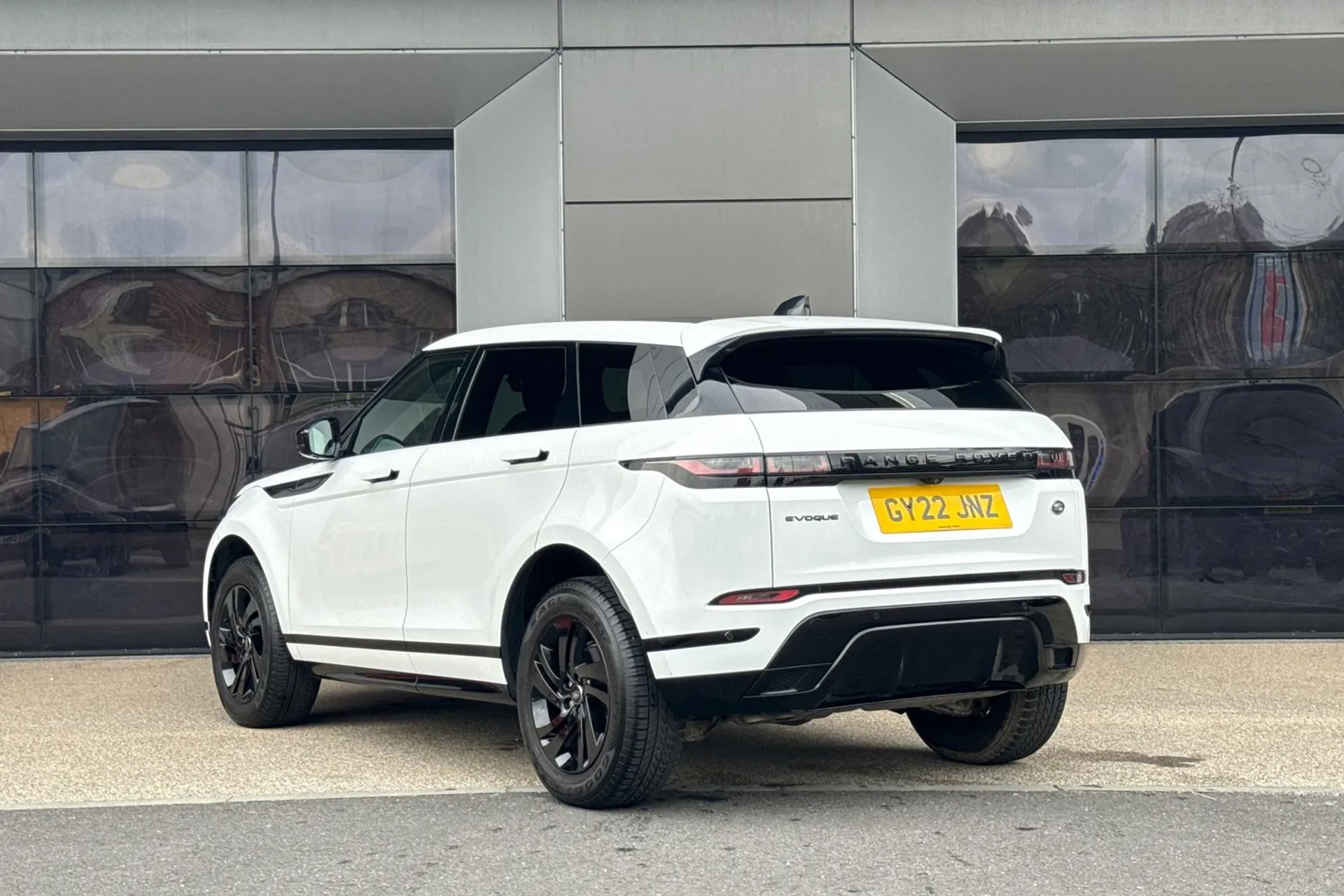 LAND ROVER RANGE ROVER EVOQUE thumbnail image number 8