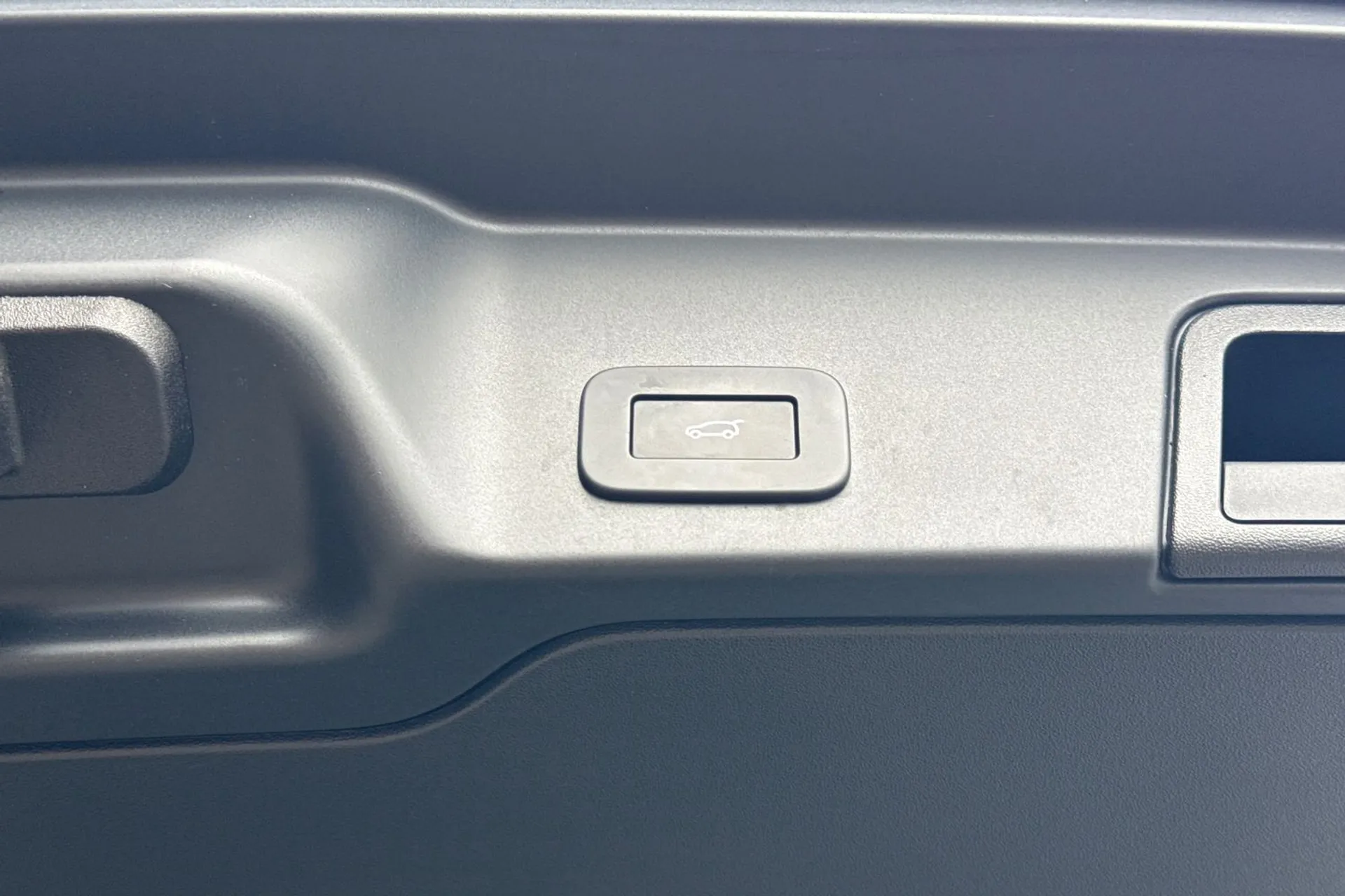 LAND ROVER RANGE ROVER EVOQUE thumbnail image number 49