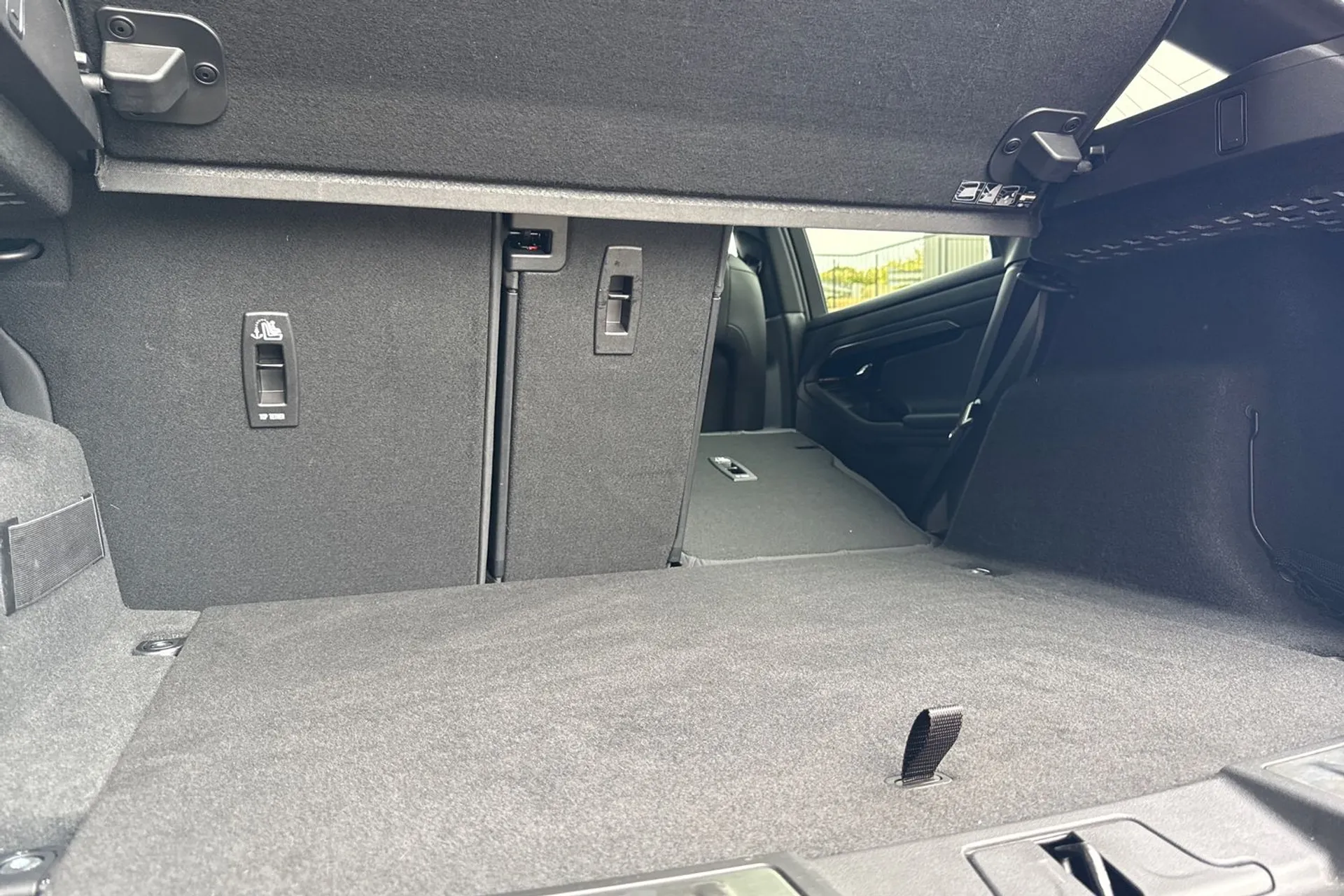 LAND ROVER RANGE ROVER EVOQUE thumbnail image number 50