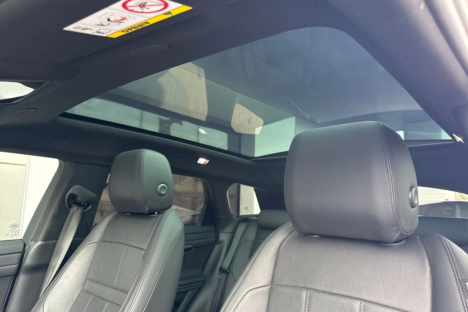 LAND ROVER RANGE ROVER EVOQUE thumbnail image number 39