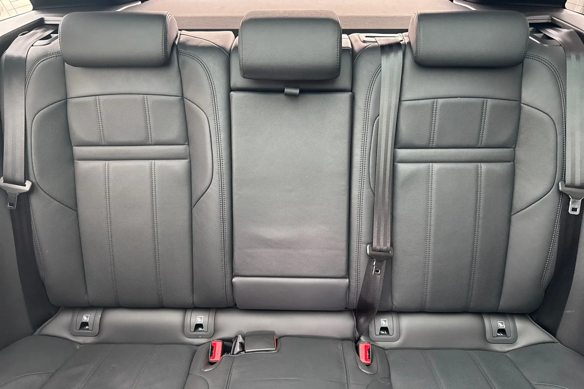 LAND ROVER RANGE ROVER EVOQUE thumbnail image number 34