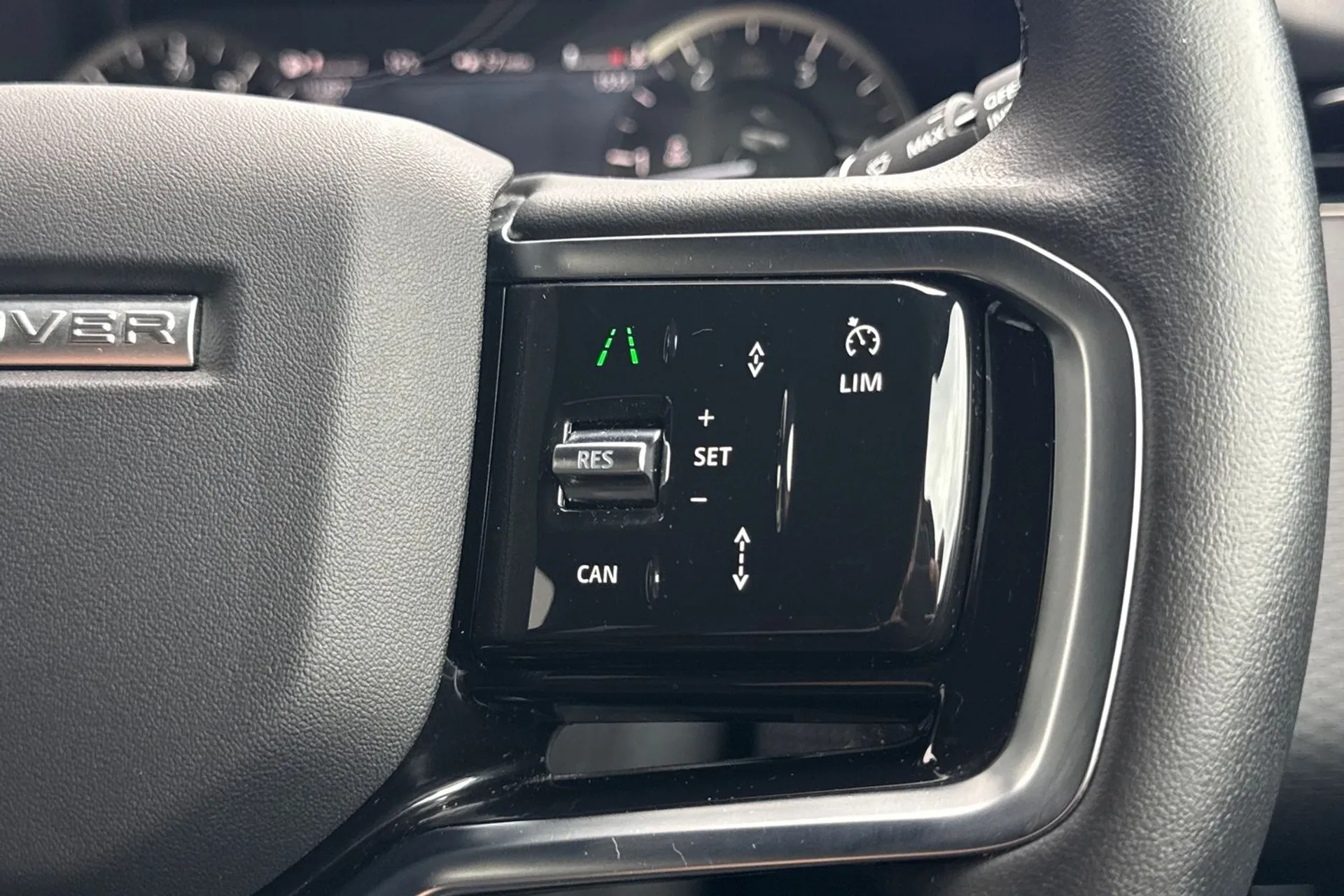 LAND ROVER RANGE ROVER EVOQUE thumbnail image number 28