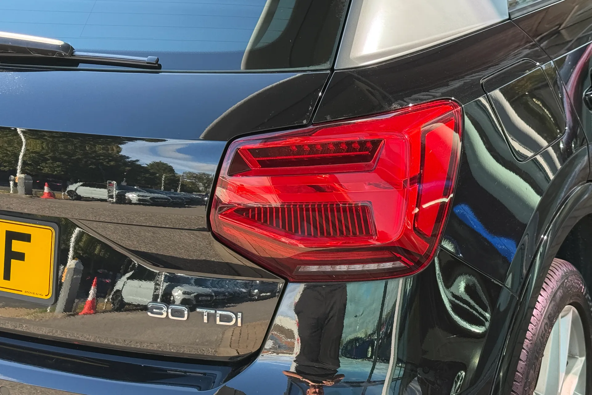 Audi Q2 thumbnail image number 37