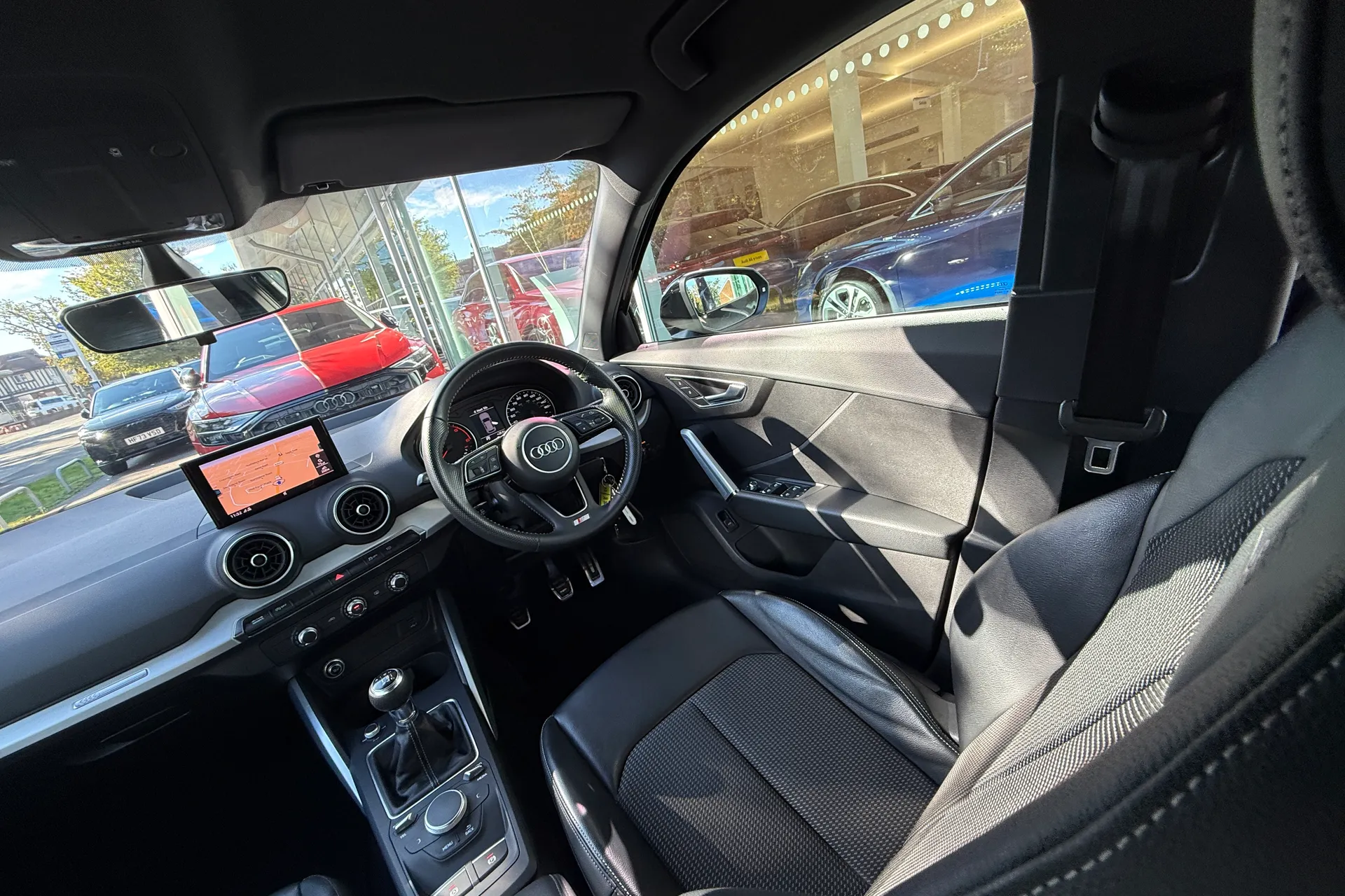 Audi Q2 thumbnail image number 35