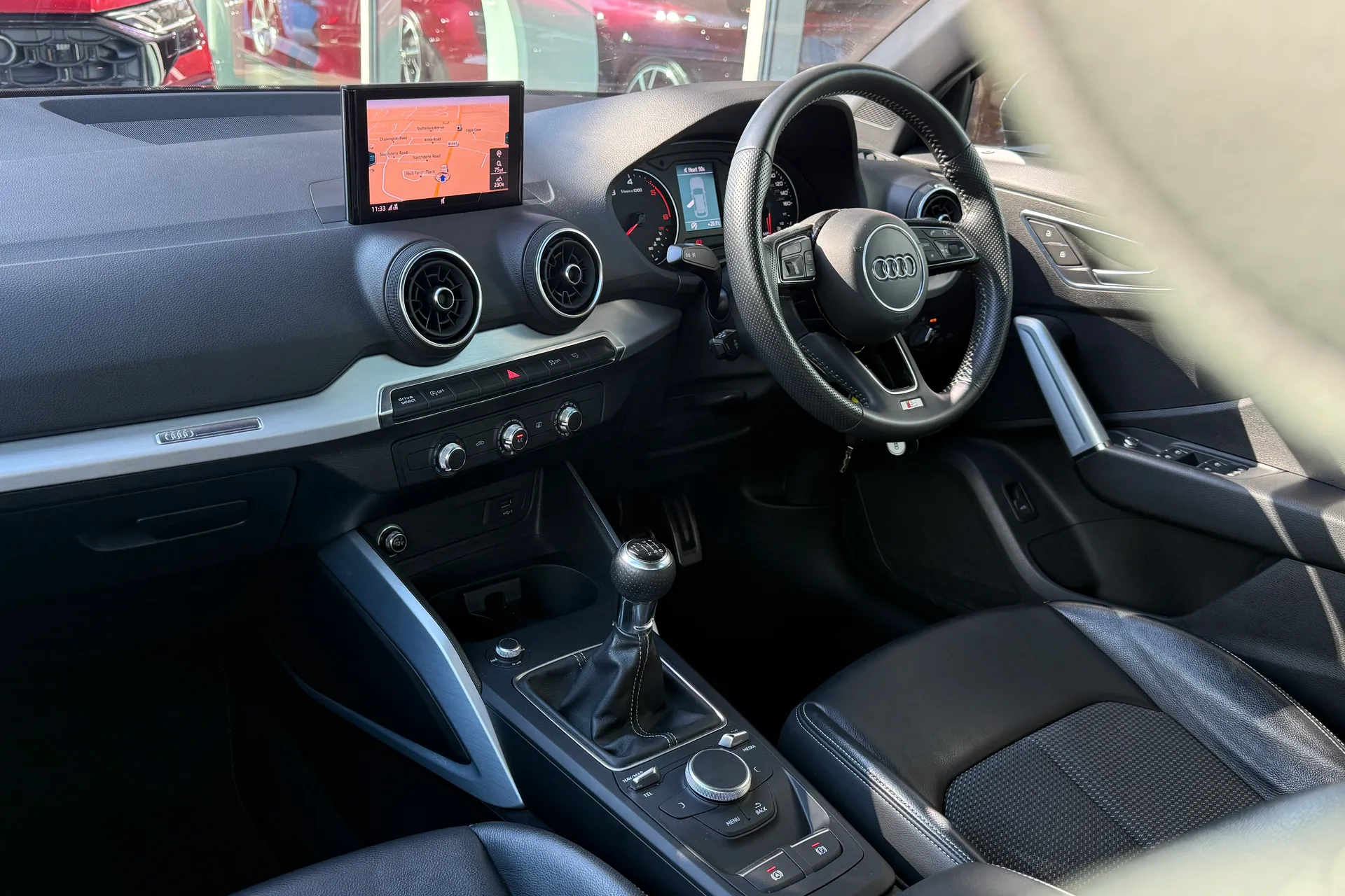 Audi Q2 thumbnail image number 44