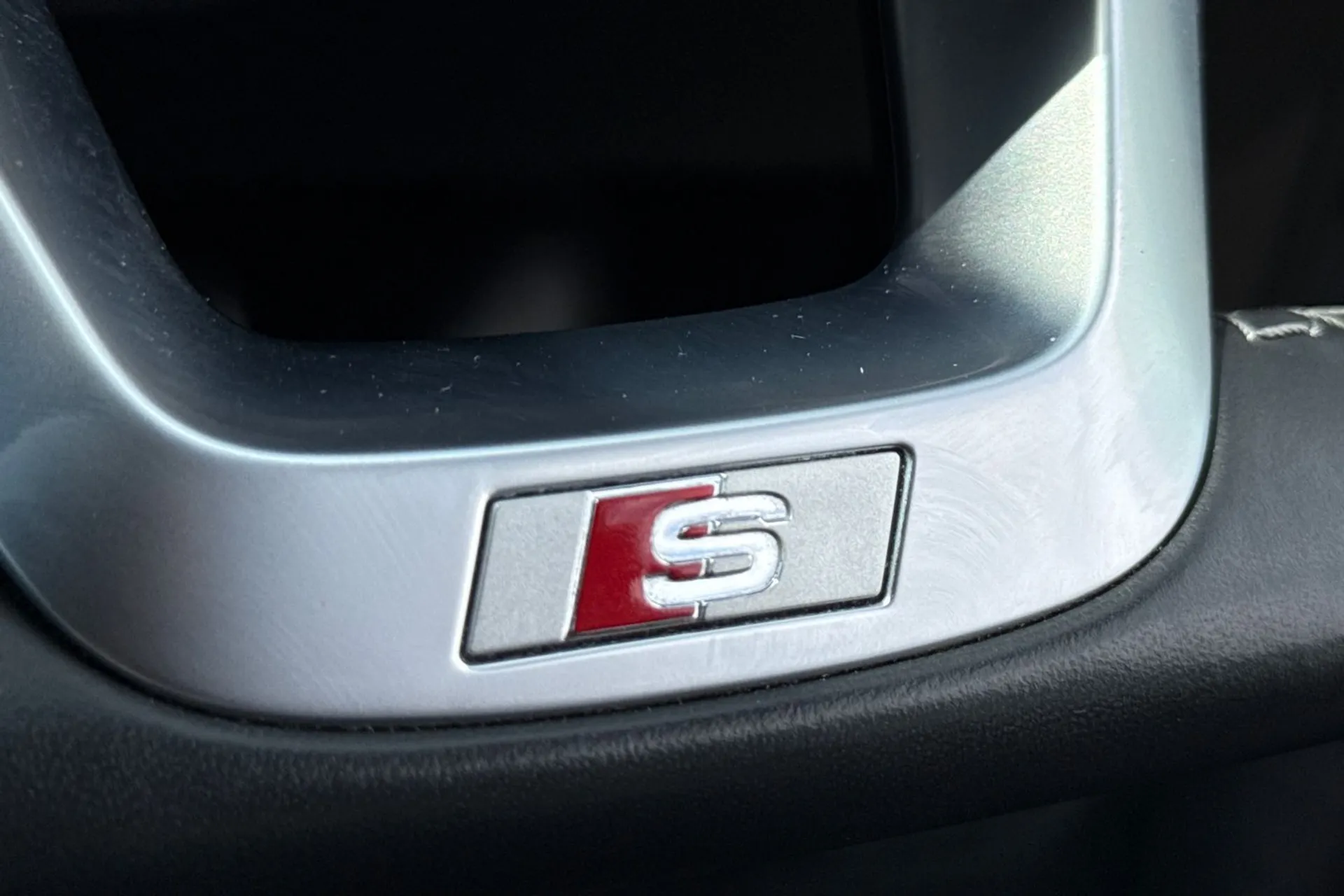 Audi Q5 thumbnail image number 48