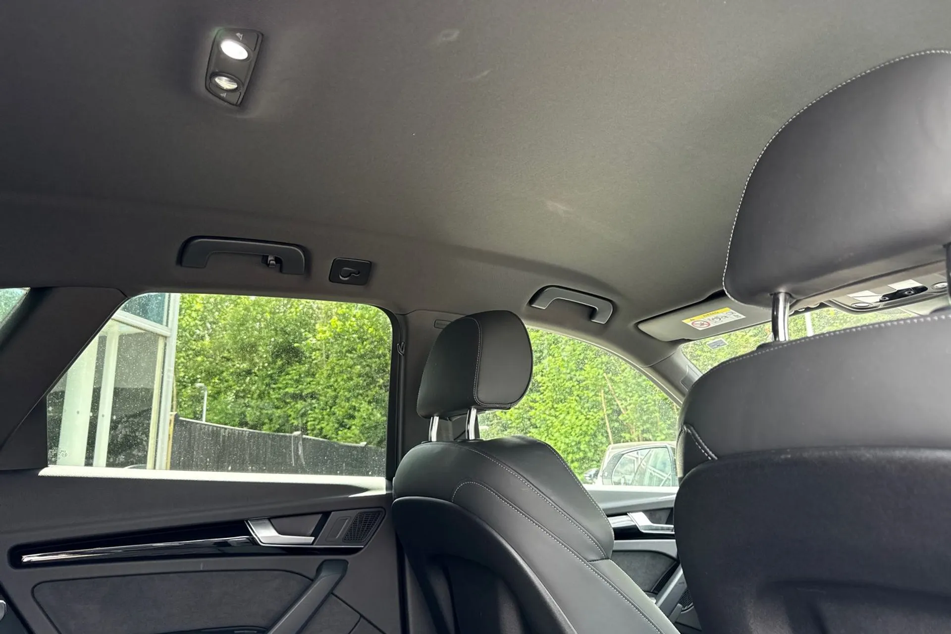 Audi Q5 thumbnail image number 23