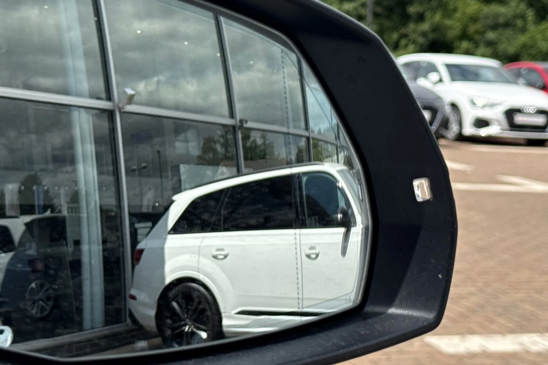 Audi Q5 thumbnail image number 49
