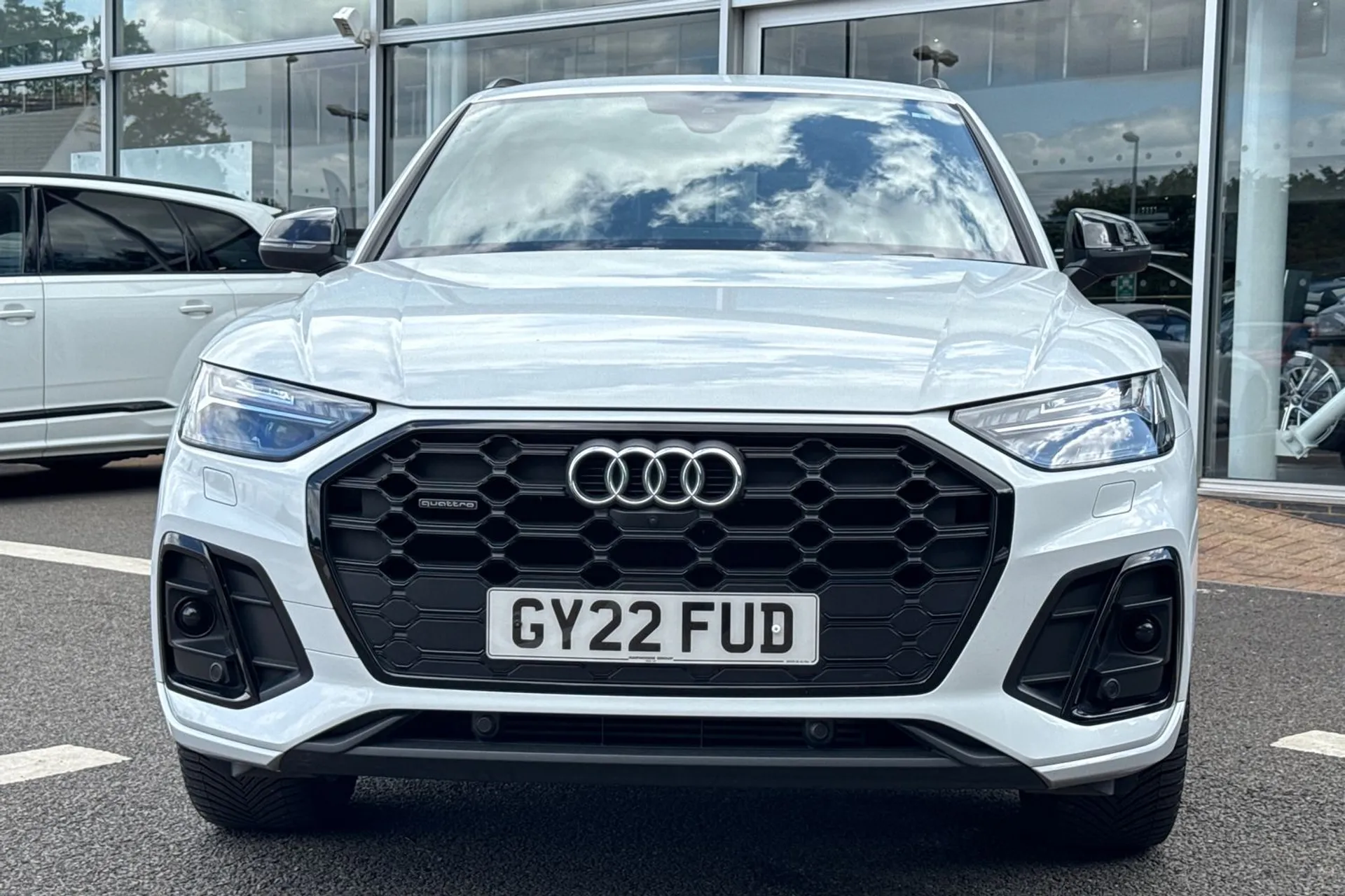 Audi Q5 thumbnail image number 12