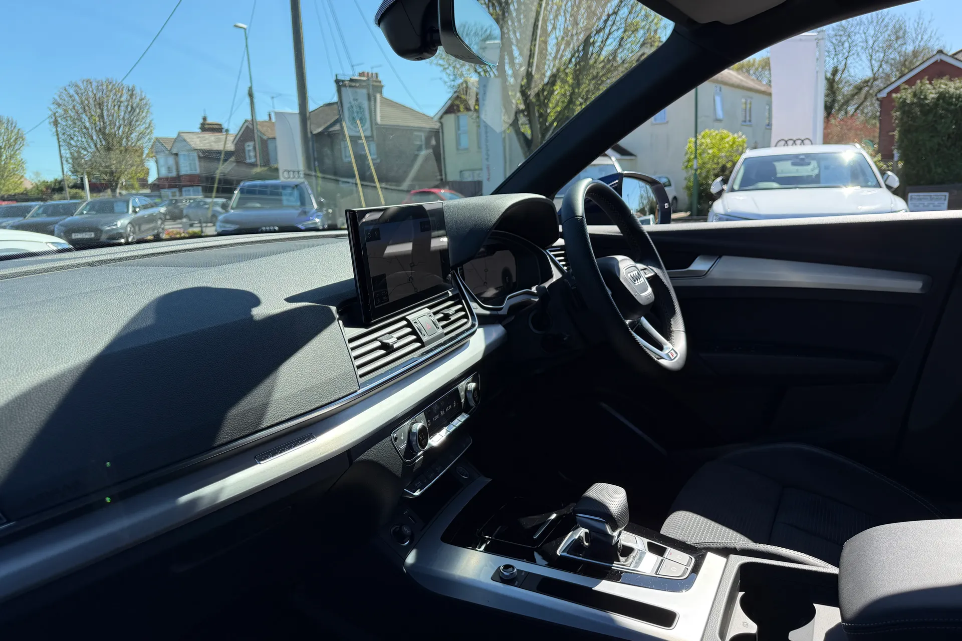 Audi Q5 thumbnail image number 25