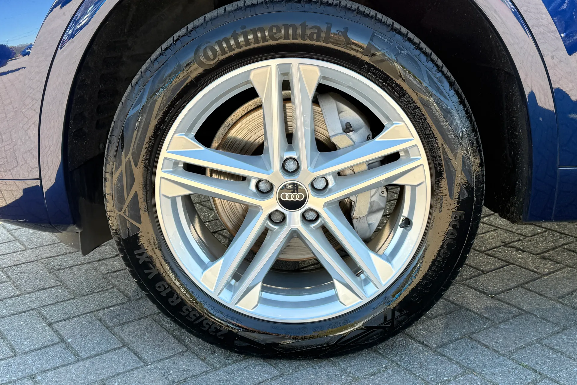 Audi Q5 thumbnail image number 45
