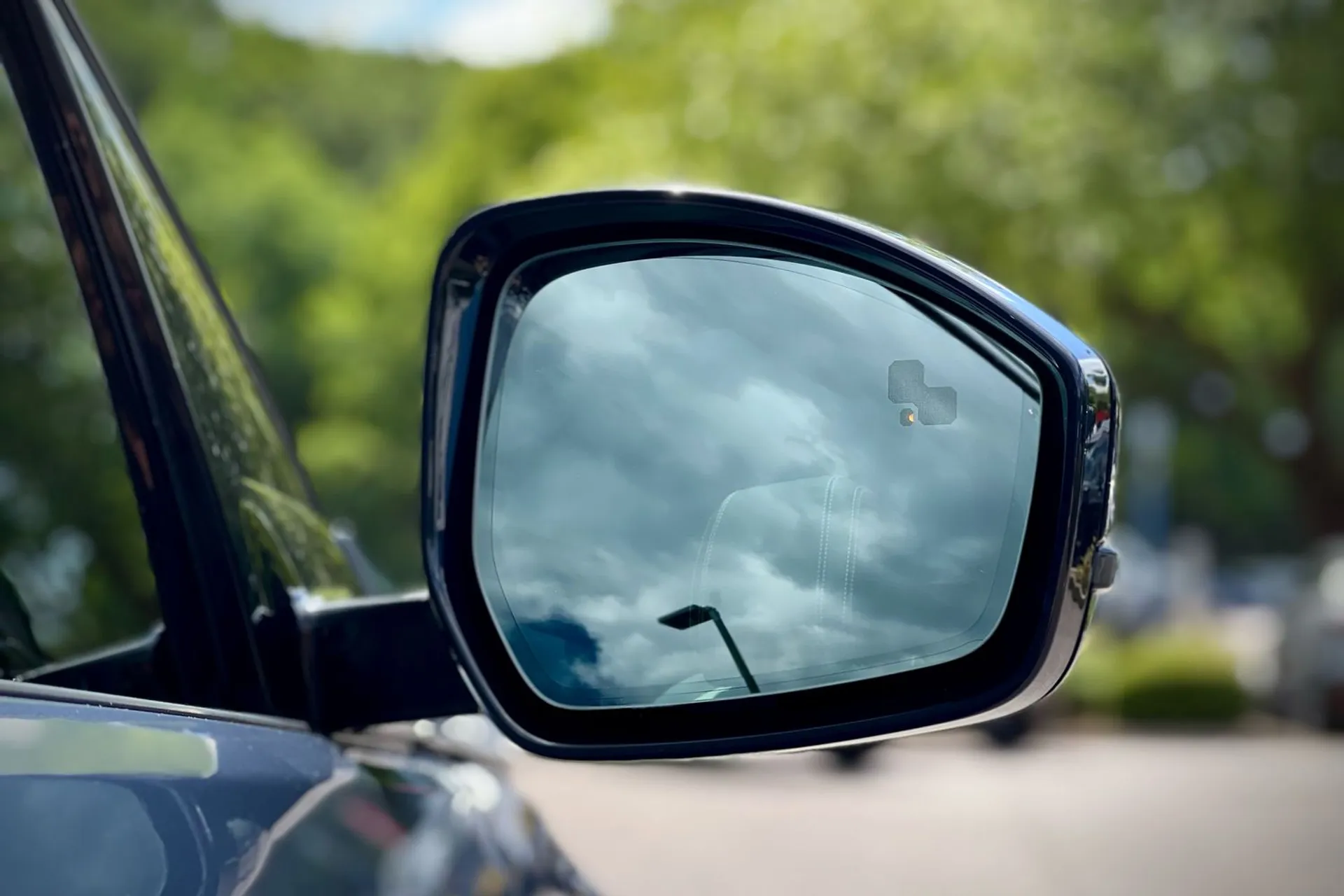 LAND ROVER DISCOVERY SPORT thumbnail image number 10