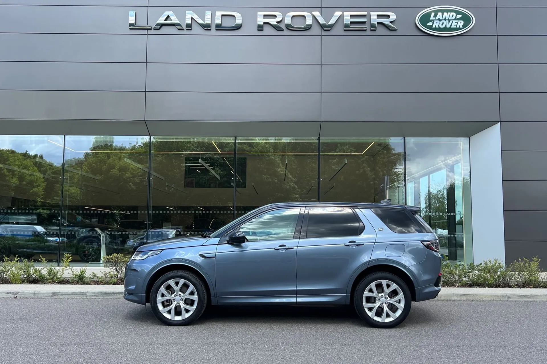 LAND ROVER DISCOVERY SPORT thumbnail image number 7