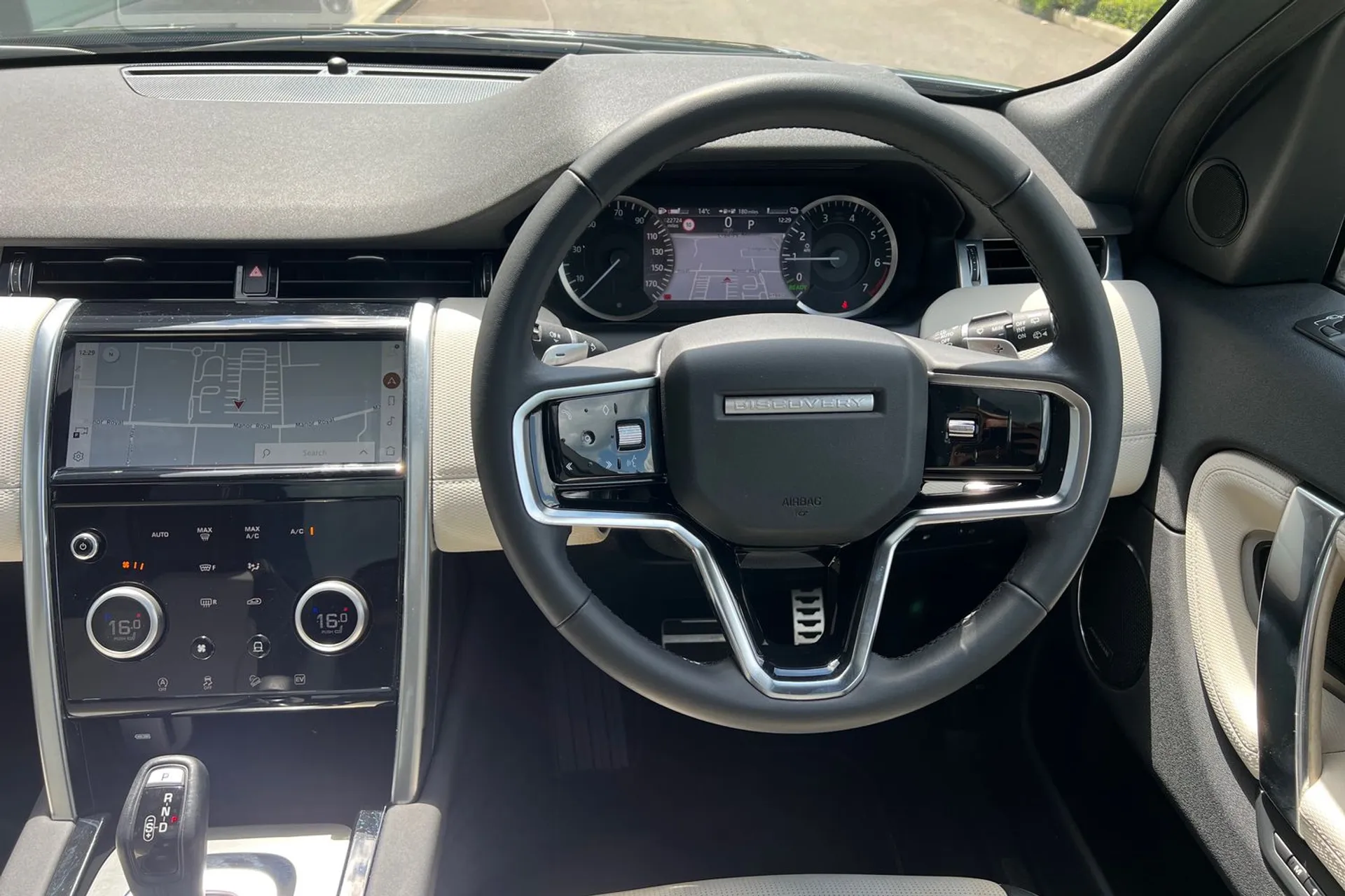 LAND ROVER DISCOVERY SPORT thumbnail image number 28