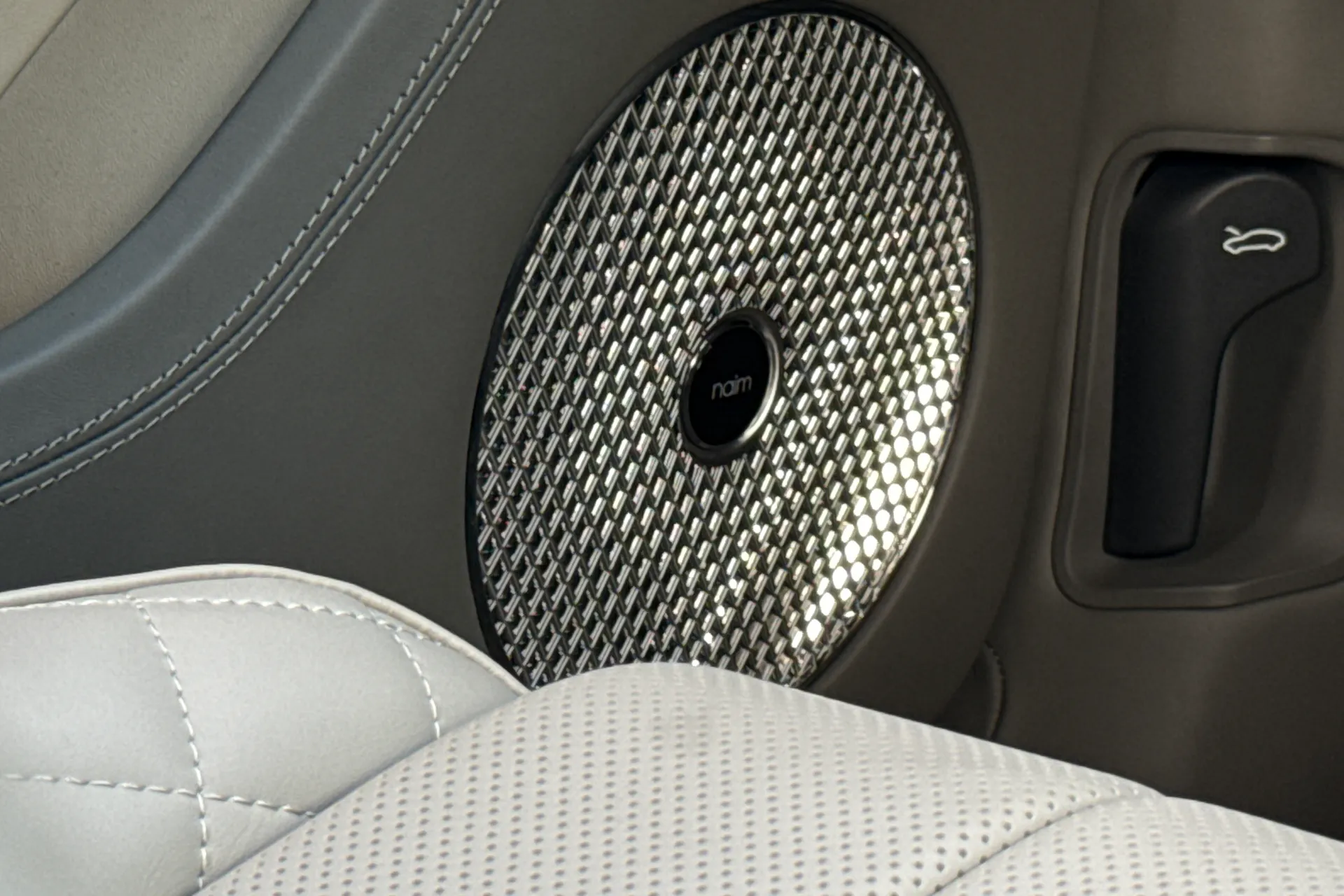 Bentley CONTINENTAL GTC thumbnail image number 41