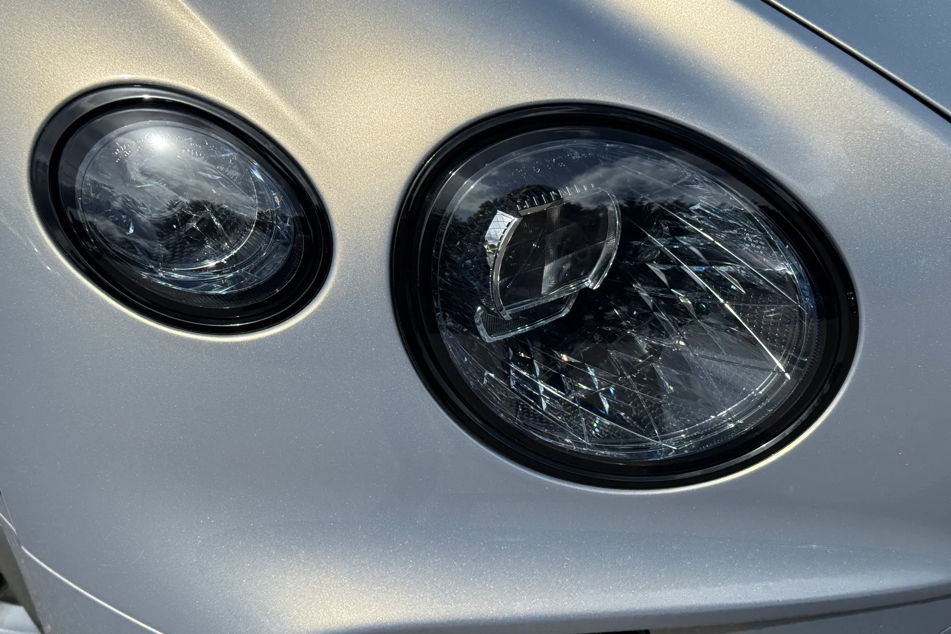 Bentley CONTINENTAL GTC thumbnail image number 14