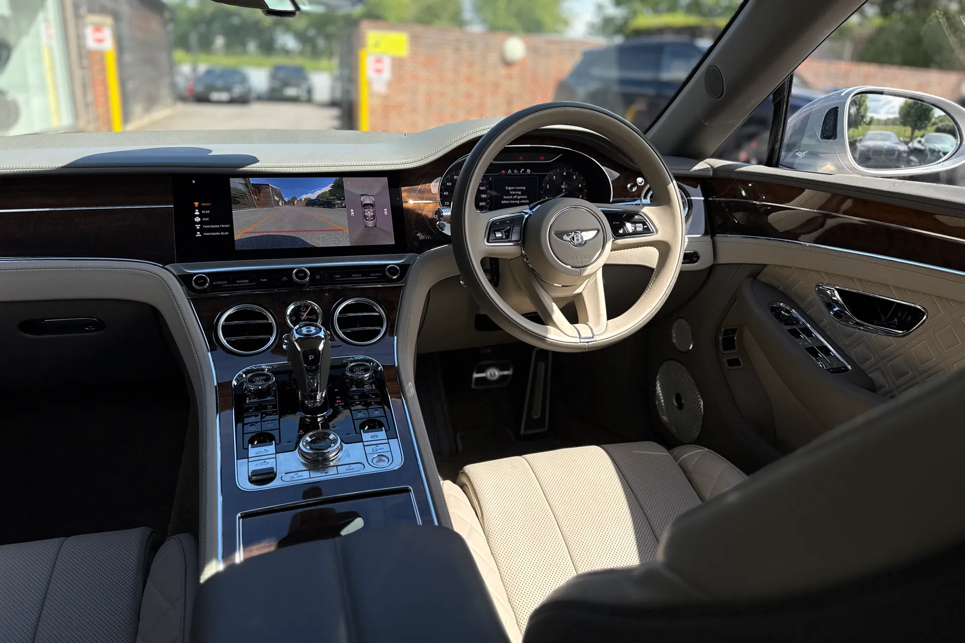 Bentley CONTINENTAL GTC thumbnail image number 36