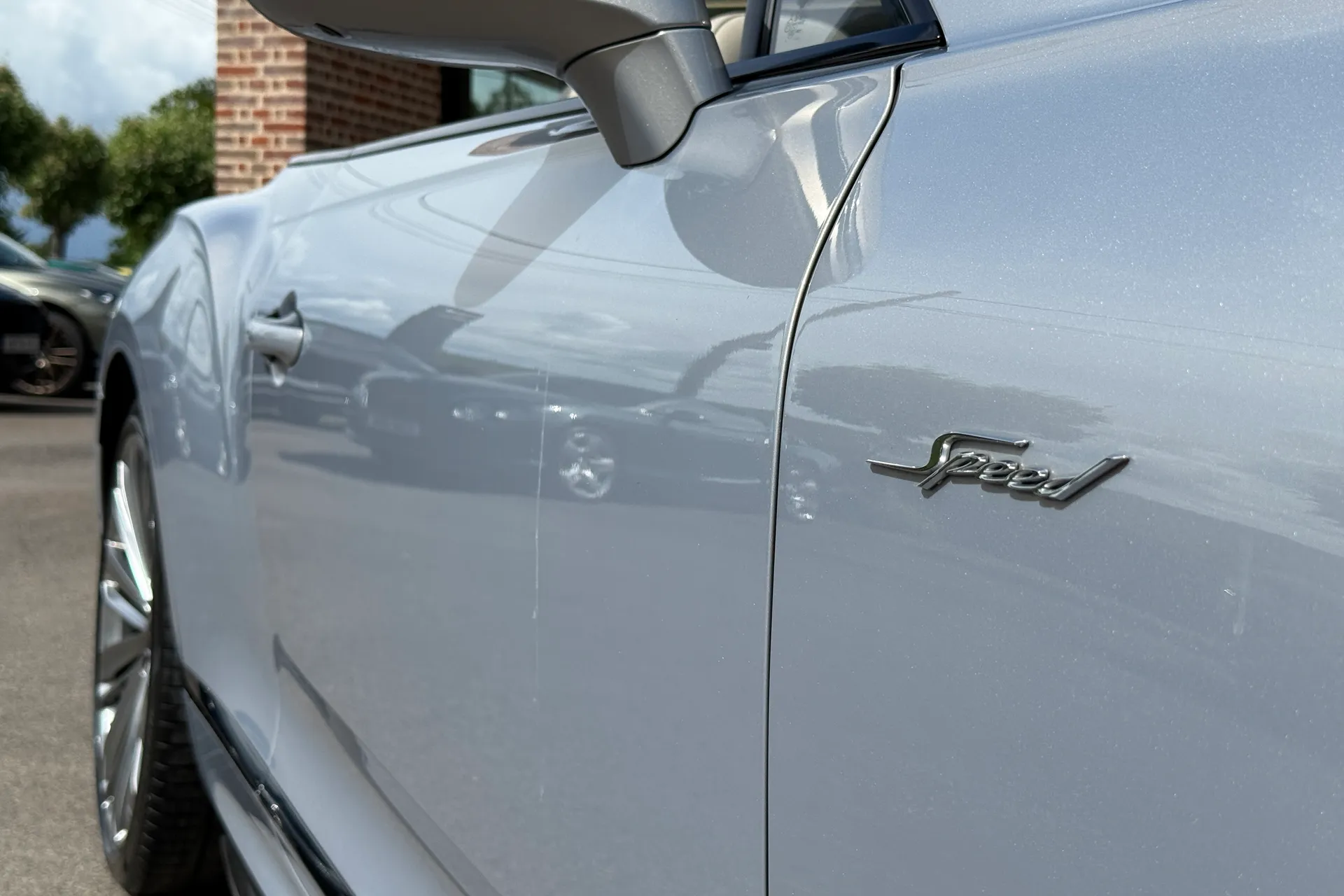 Bentley CONTINENTAL GTC thumbnail image number 13