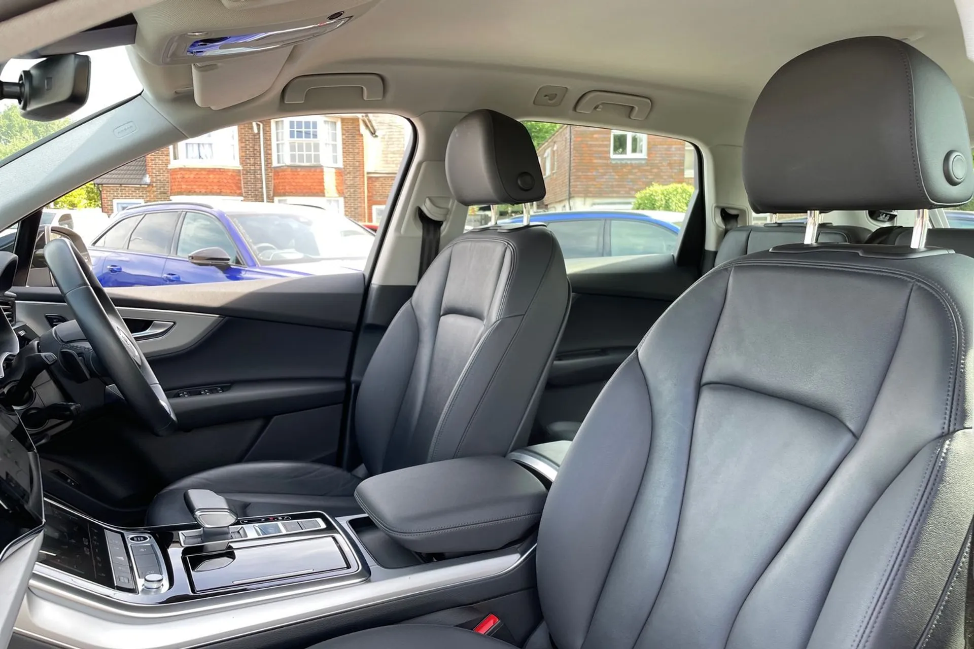 Audi Q7 thumbnail image number 27
