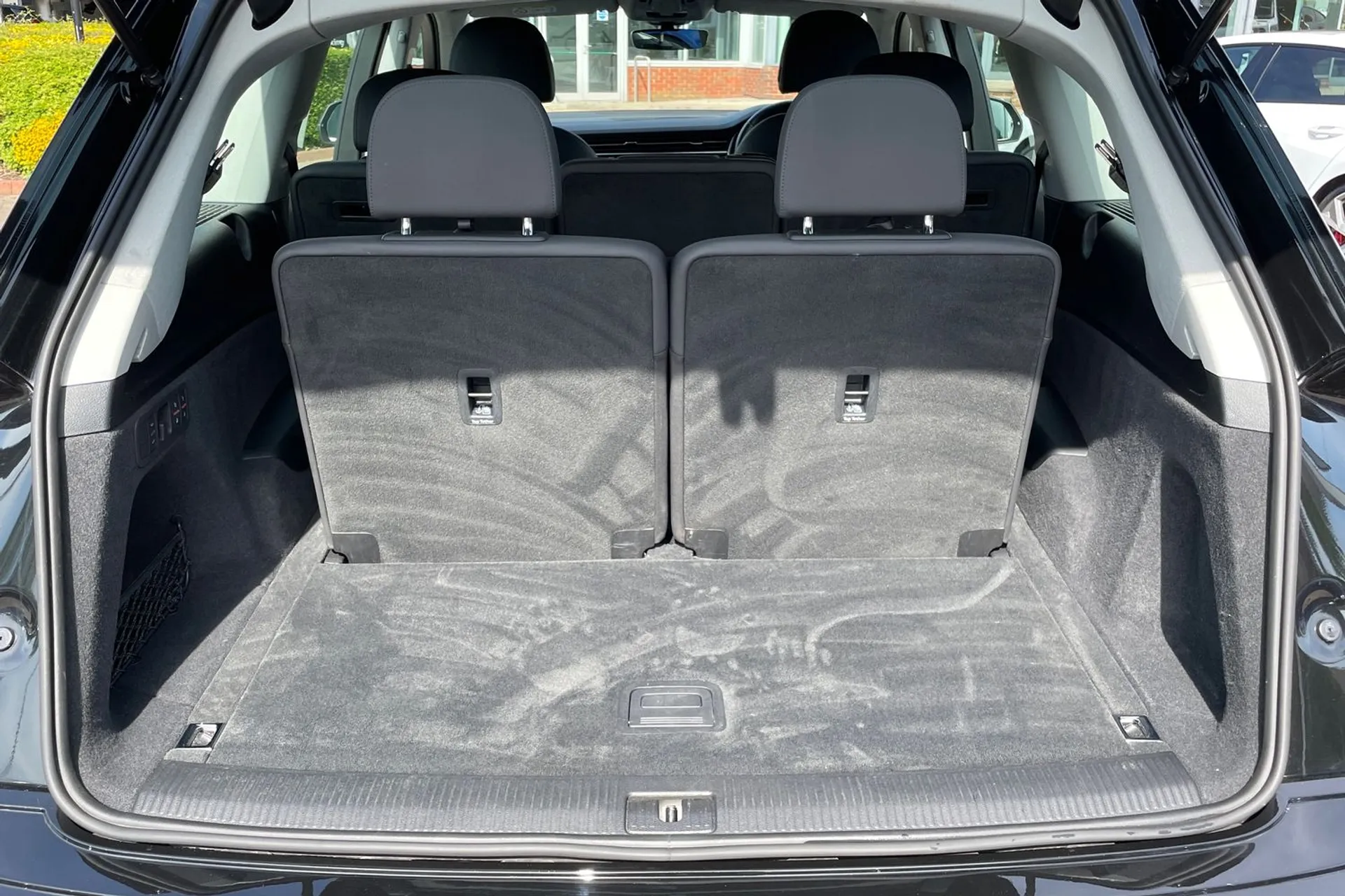 Audi Q7 thumbnail image number 29