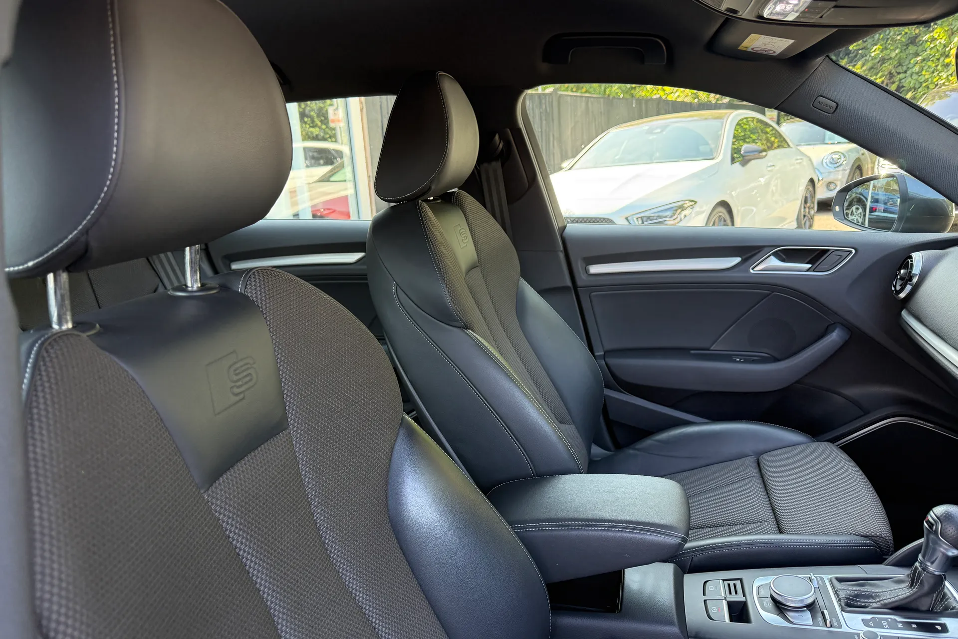 Audi A3 thumbnail image number 27
