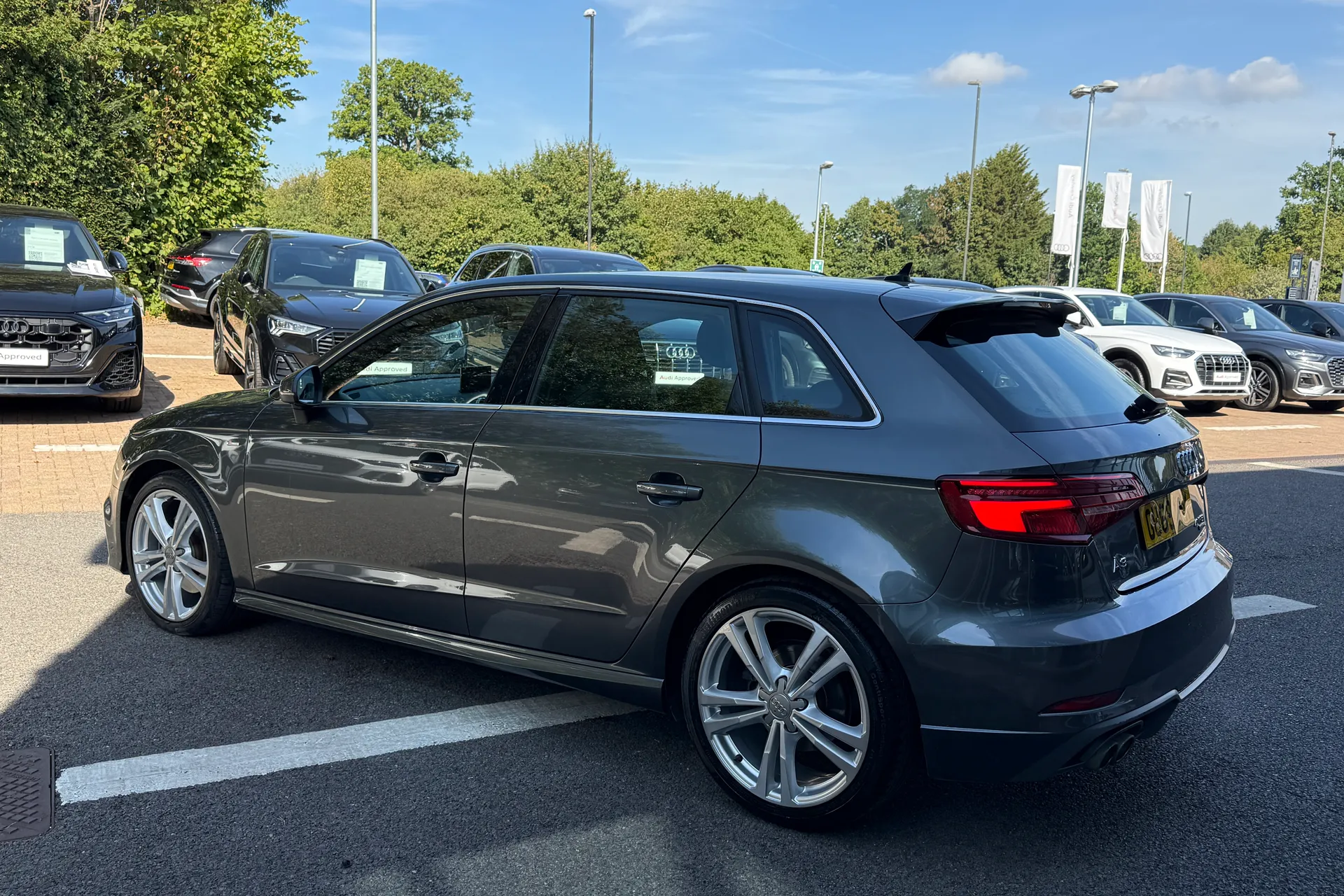 Audi A3 thumbnail image number 41