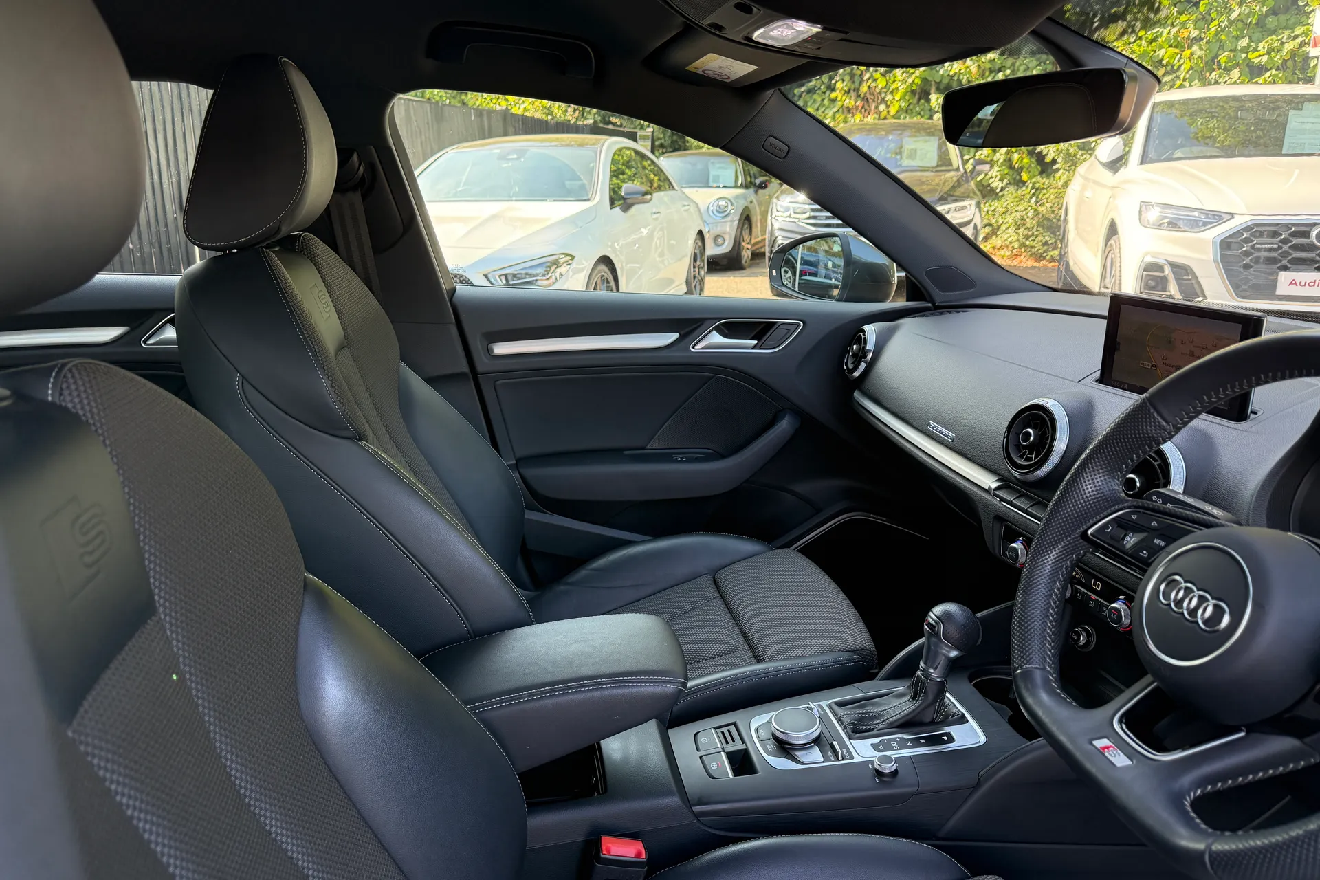 Audi A3 thumbnail image number 28